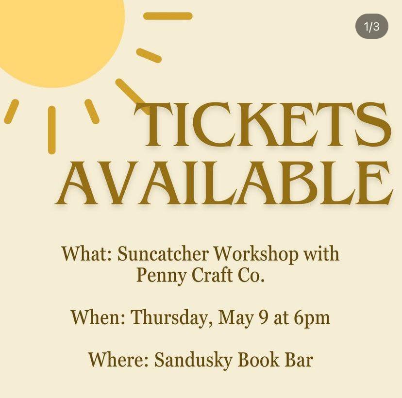 We still have a few tickets available for our Suncatcher Workshop with Penny Craft Co. THIS THURSDAY! Go to Sanduskybookbar.com/suncatchers for tickets and more info! ☀️
&bull;
&bull;
&bull;
#cafe #cocktail #mocktail #ohio #smallbusiness #coffeeshop 