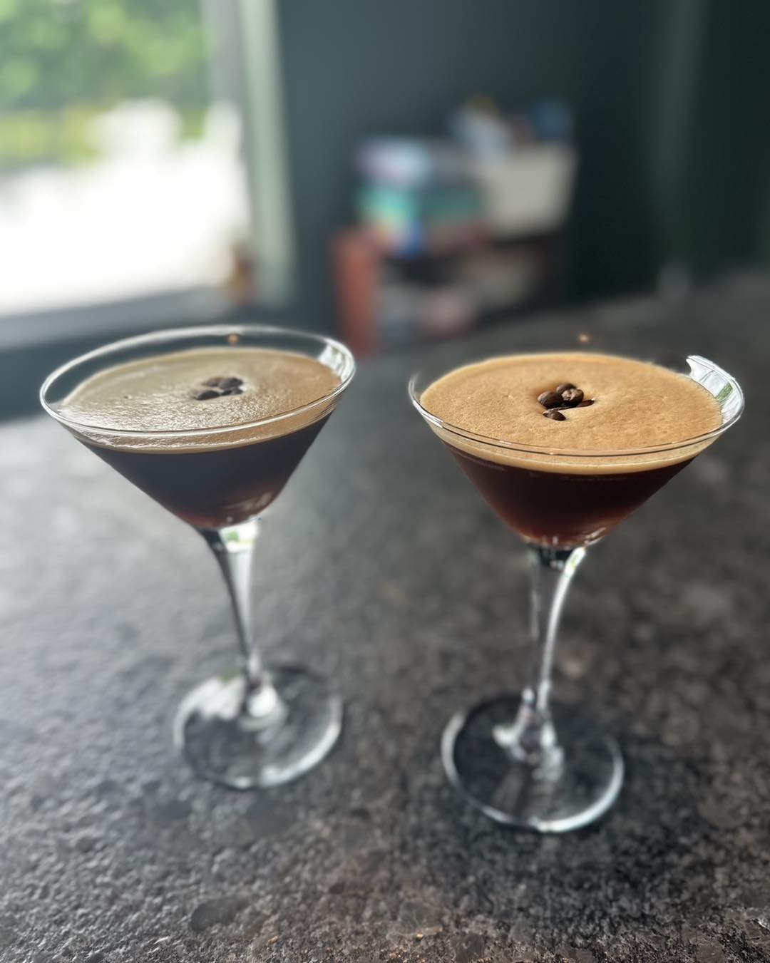 Espresso martinis are my best friend and they can be yours too! Come check out both our cocktail and mocktail versions today until 9! ☕️🍸
&bull;
&bull;
&bull;
#cafe #cocktail #mocktail #ohio #smallbusiness #coffeeshop #sanduskyohio #book #sandusky #