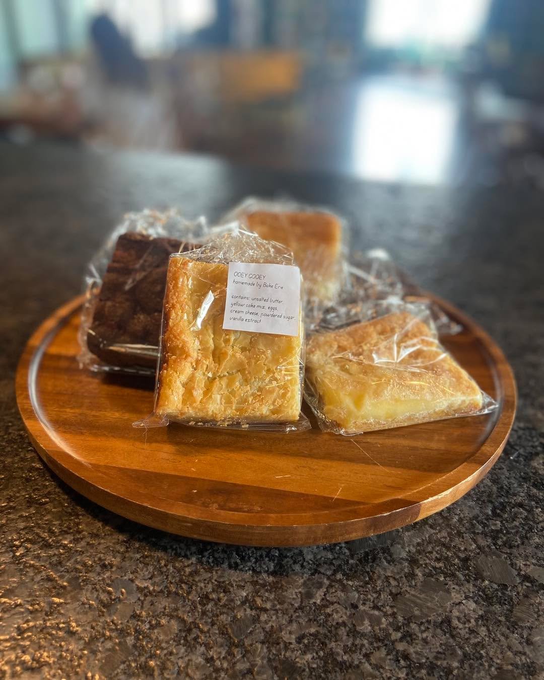 Did you know we get our baked goods fresh from Bake Erie?? 

If you haven&rsquo;t had an Ooey Gooey bar yet, what even are you doing? 🧑&zwj;🍳
*
*
*
#cafe #cocktail #mocktail #ohio #smallbusiness #coffeeshop #sanduskyohio #book #sandusky #bookstore 