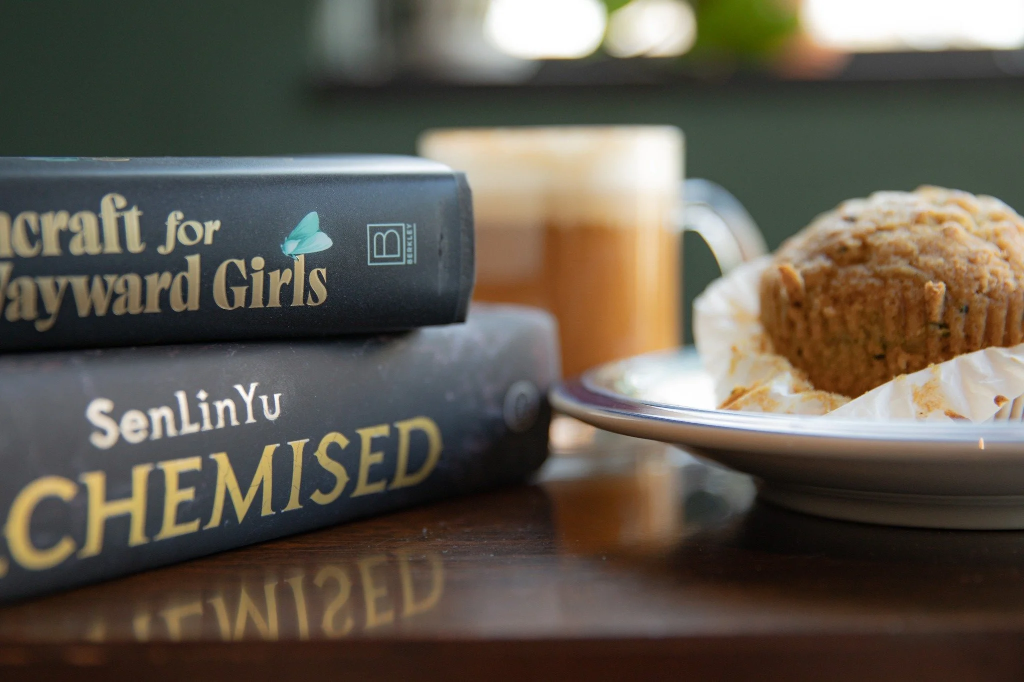 πβ (I'm out of captions for the week)
OPEN UNTIL 9 TONIGHT AND 8-5 SAT-SUN!
*
*
*
 #sanduskybookbar #smallbusinessowner #bar #coffee #bookstore #book #sanduskyohio #coffeeshop #smallbusiness #mocktail #cocktail