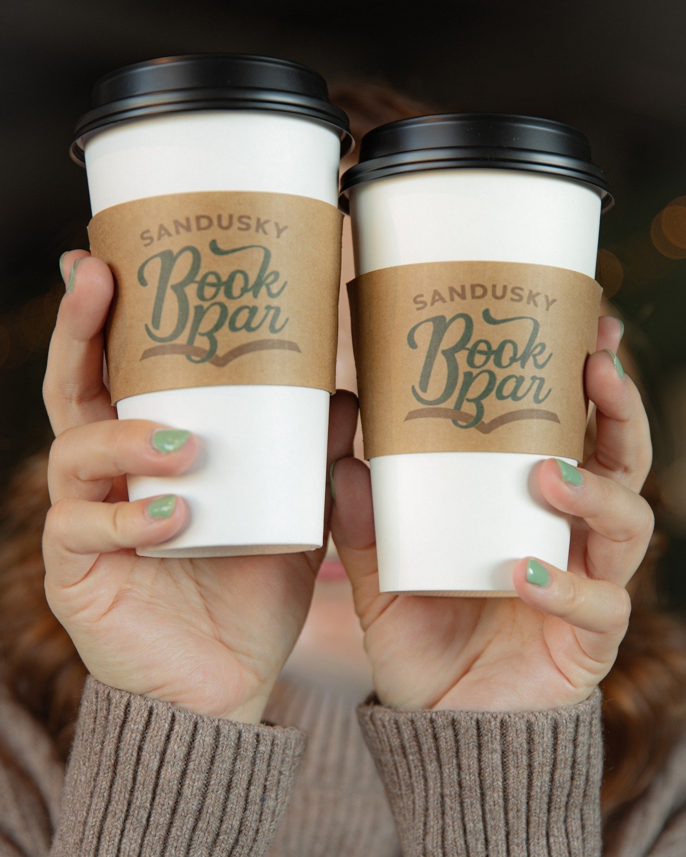 Sweater weather means it's time to shift to our Winter specials!! Details coming soon on our delicious cocktails, mocktails, and coffee! ❄⛄
*
*
*
 #sanduskybookbar #smallbusinessowner #bar #coffee #bookstore #sanduskyohio #coffeeshop #smallbusiness #