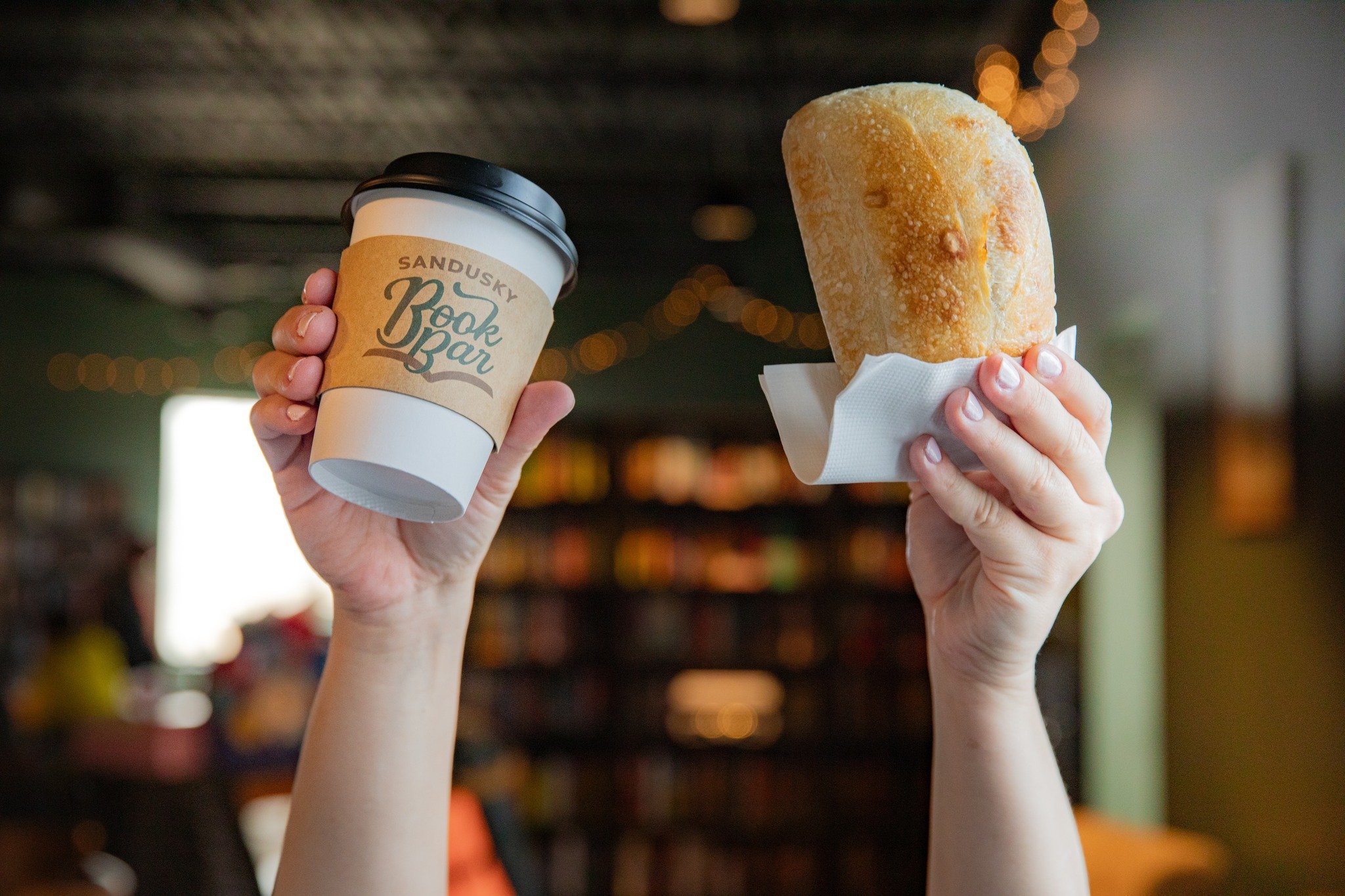 Did you know our food menu expanded? We offer sourdough mini loaves (courtesy of The Pink Loaf) and egg bites (from Bake Erie) in addition to our usual baked goods, cheese boards, and bagels! 🧀🥯 Why not give some food a try while enjoying our St Pa