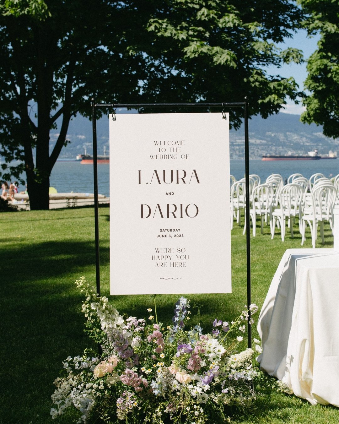The wedding season is starting again in Vancouver! We're so happy we're finally over the wintery weather. Time to get busy! 

These beautiful wedding photographs are from a couple of years ago when we made many custom signages around the venue. We do