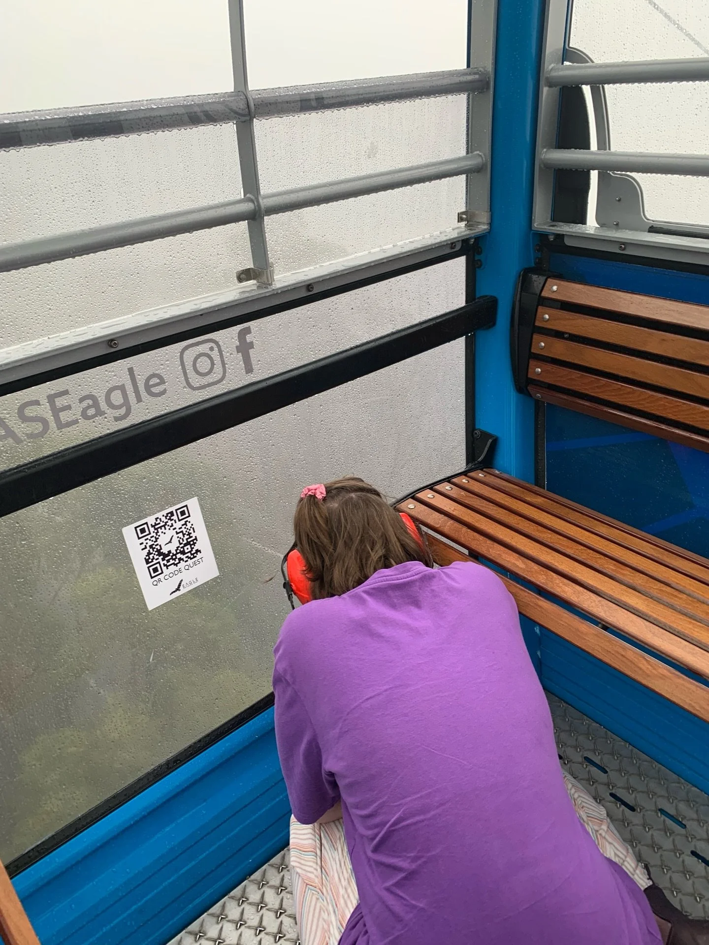 March dump - the smell of hot cross buns is here, autumn sunsets (how goood) and crispy cold mornings. Here&rsquo;s the hot goss of what your girl, the business and my sweet side-kick daughter have been up to:

1. Always up for a ride on the chairlif