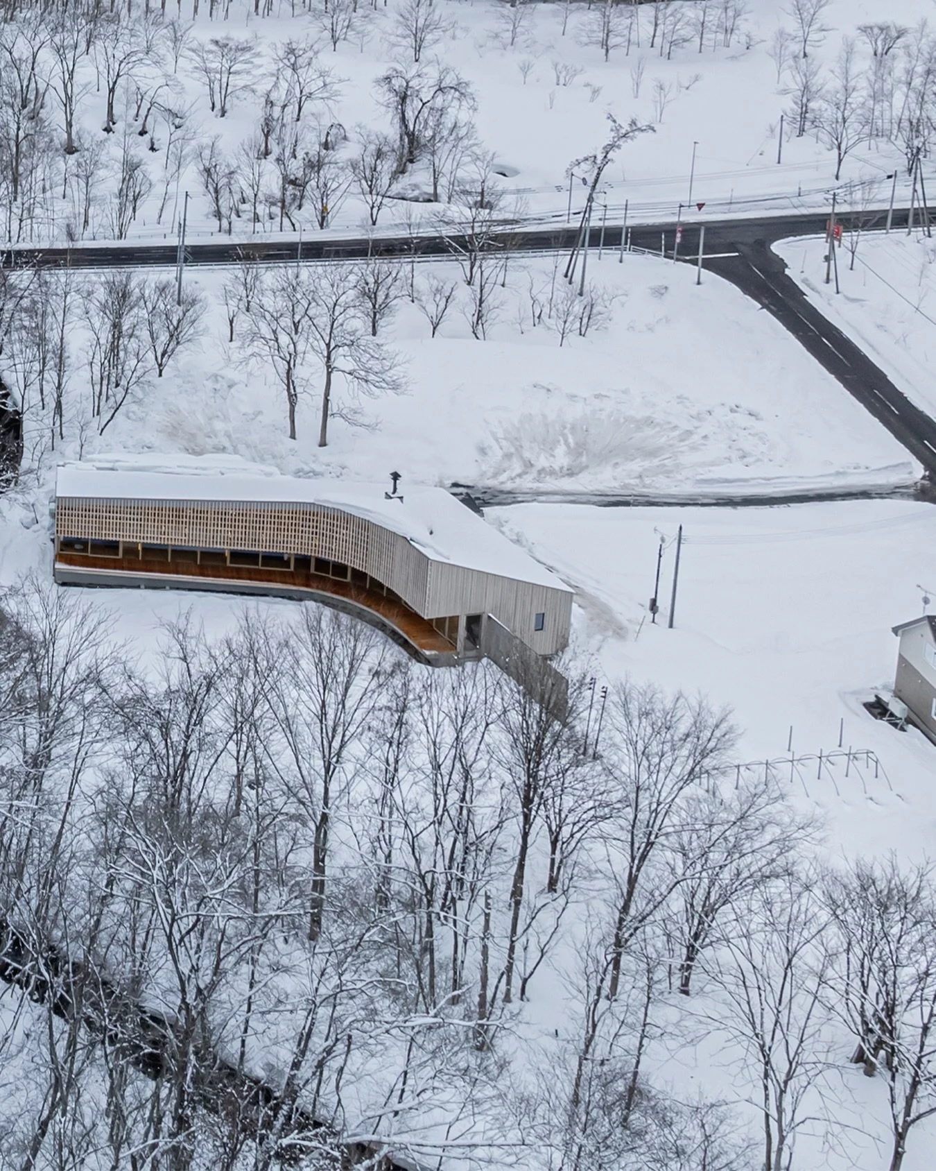 Second season, unfolding.

An architecture shaped not only by form, but by time, silence, and the surrounding landscape..

#SAADarchitects 
#edgetostillness
#interiordesign 
#spatialdesign 
woodarchitecture