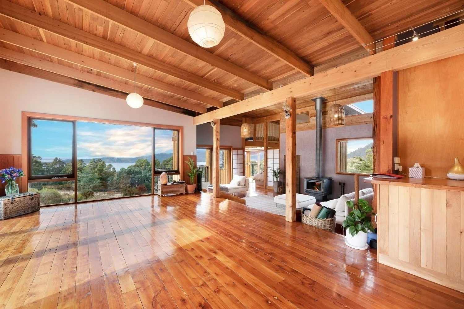 House of Aeon Retreat 3.jpeg