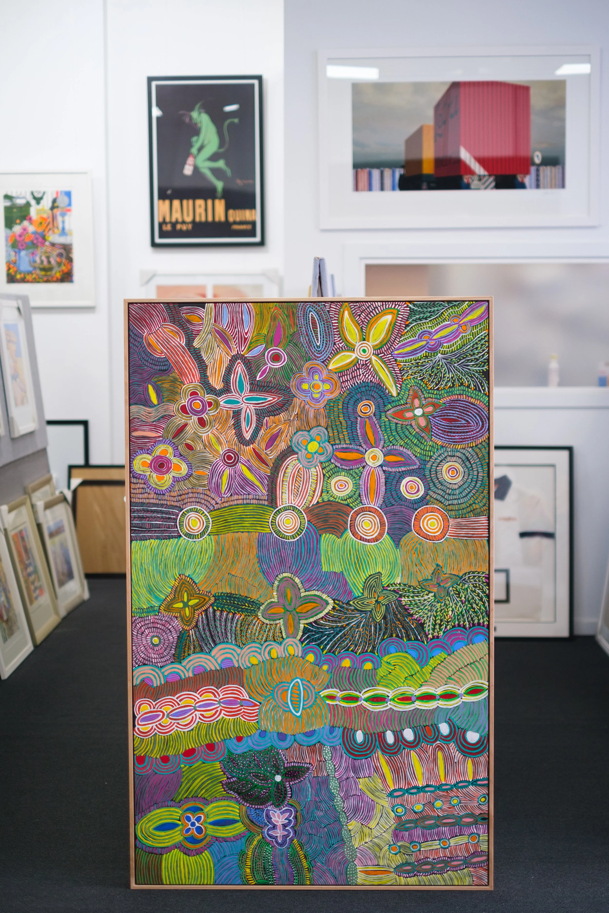 Indigenous Canvas in Victorian Ash Gap Frame