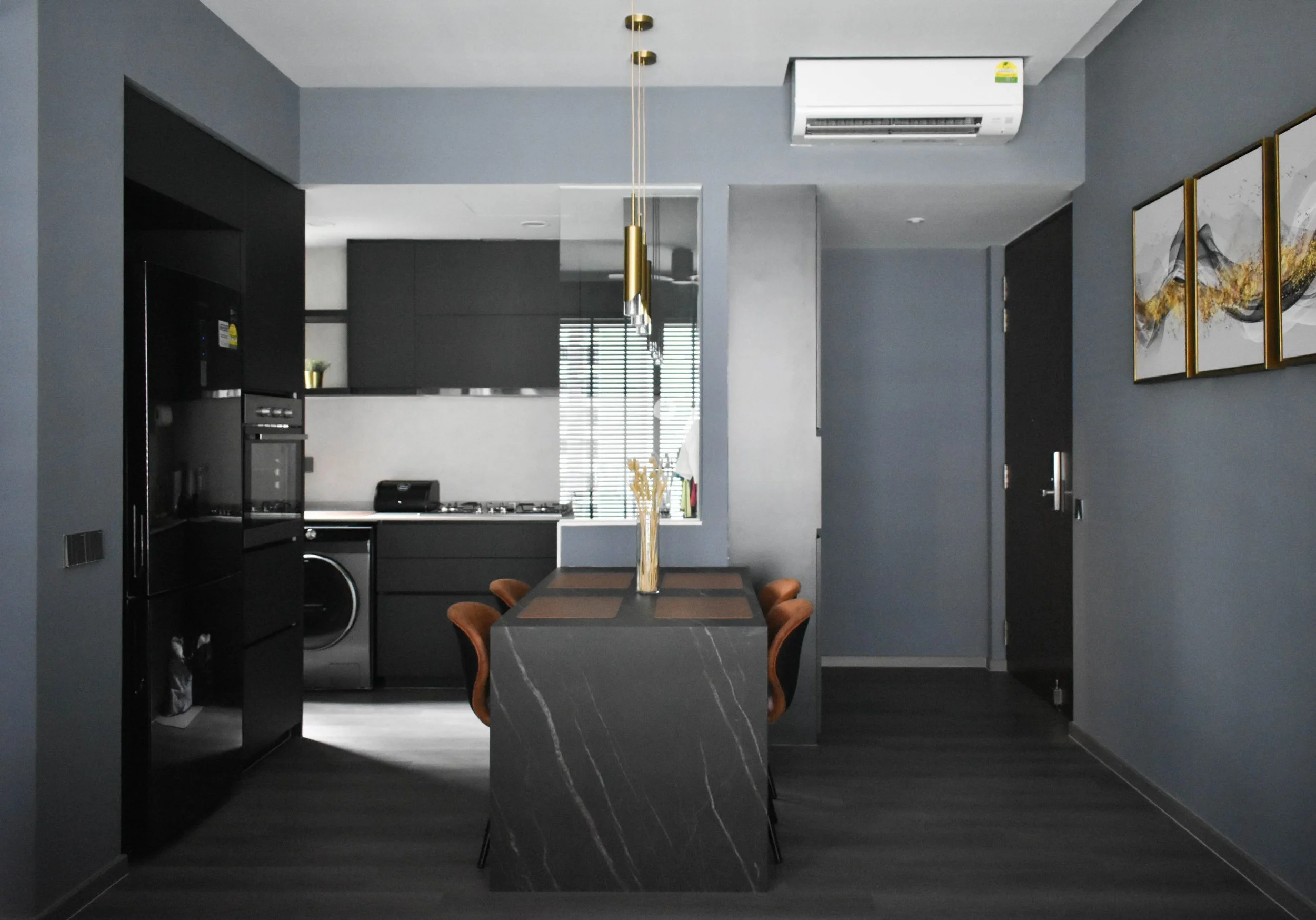 JPEG image-4EE9-A623-8B-12.jpeg