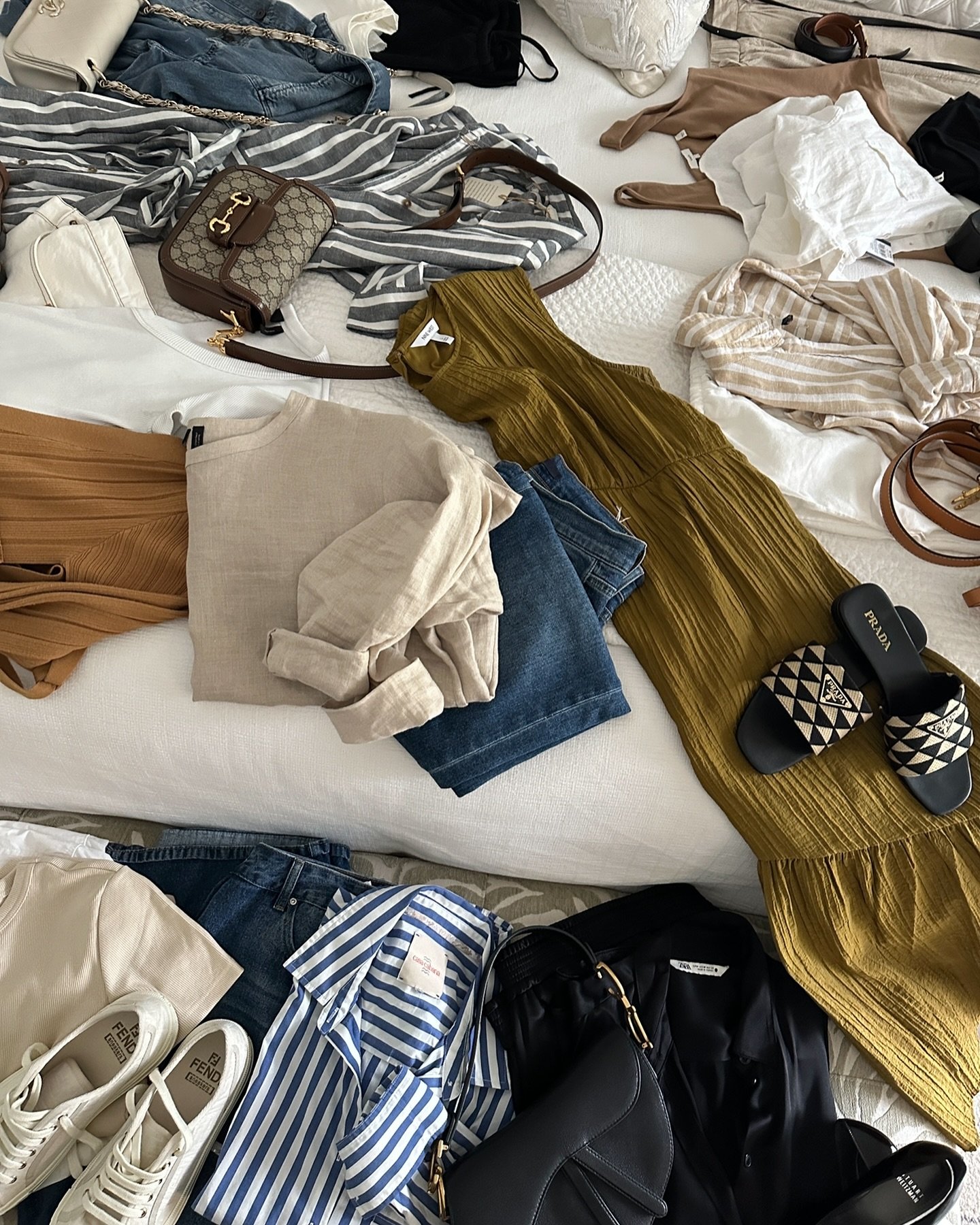 SNAPSHOTS AS OF LATE. 

Outfitting, styling, researching, organizing, shopping, playing dress up + helping clients feel confident are what a lot of my days are filled with. 

What. A. Dream.