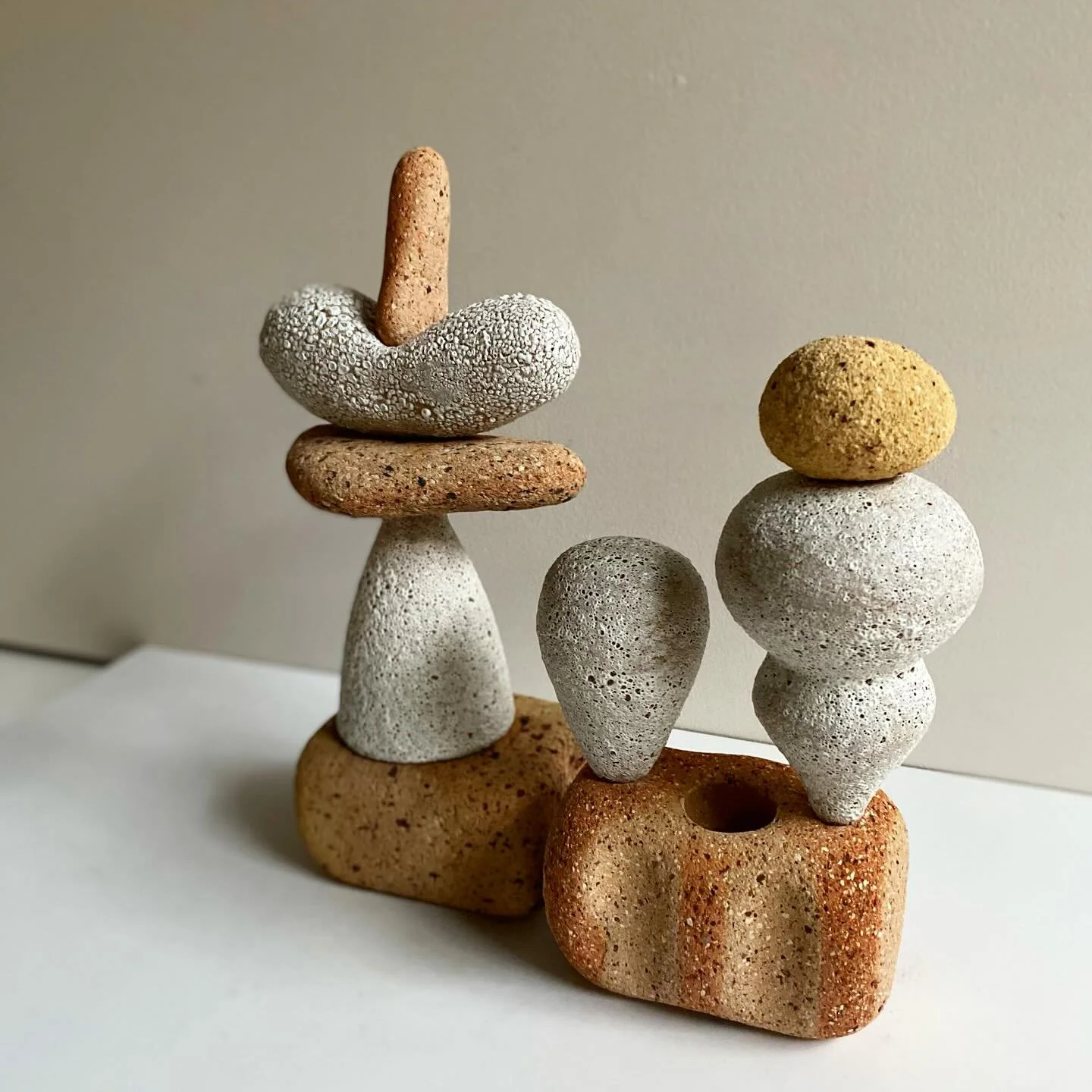 Jetsam Sentinels is on show in the Northern Beaches Art Prize in Manly @magamnsw until the 12th September alongside so many other wonderful works, drop in if you&rsquo;re in the area!
#australianart #australianartist #contemporaryceramics #chrystielo