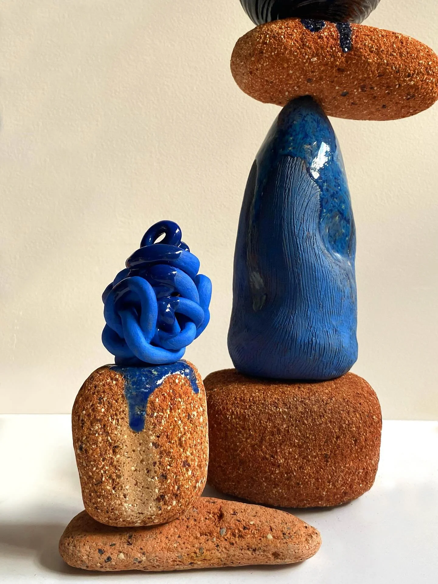 Juicy!

#contemporaryceramics #australianceramics #blueceramics #australianartist #chrystielongworth