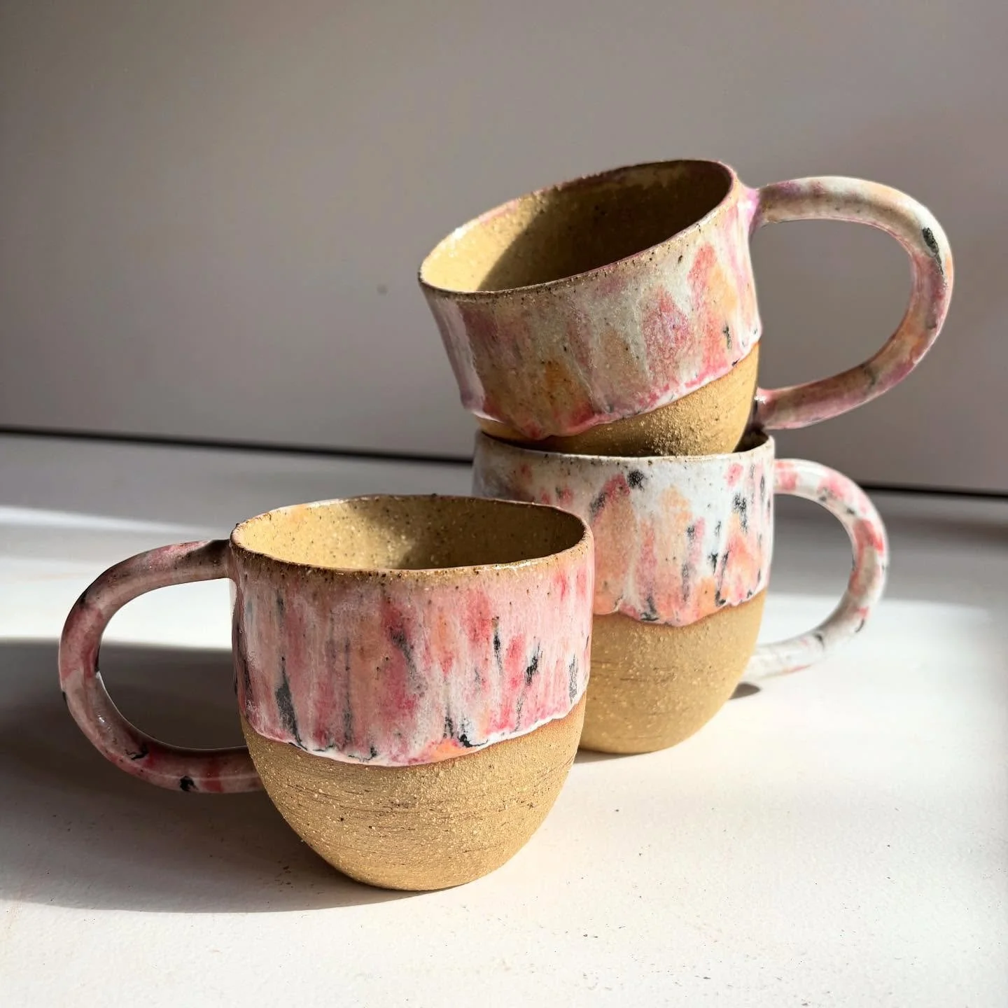 I&rsquo;ve made a collection of mugs that fit into the gaps in my kiln. People always love a mug!
#functionalceramics #australianceramics #cobaltandkin