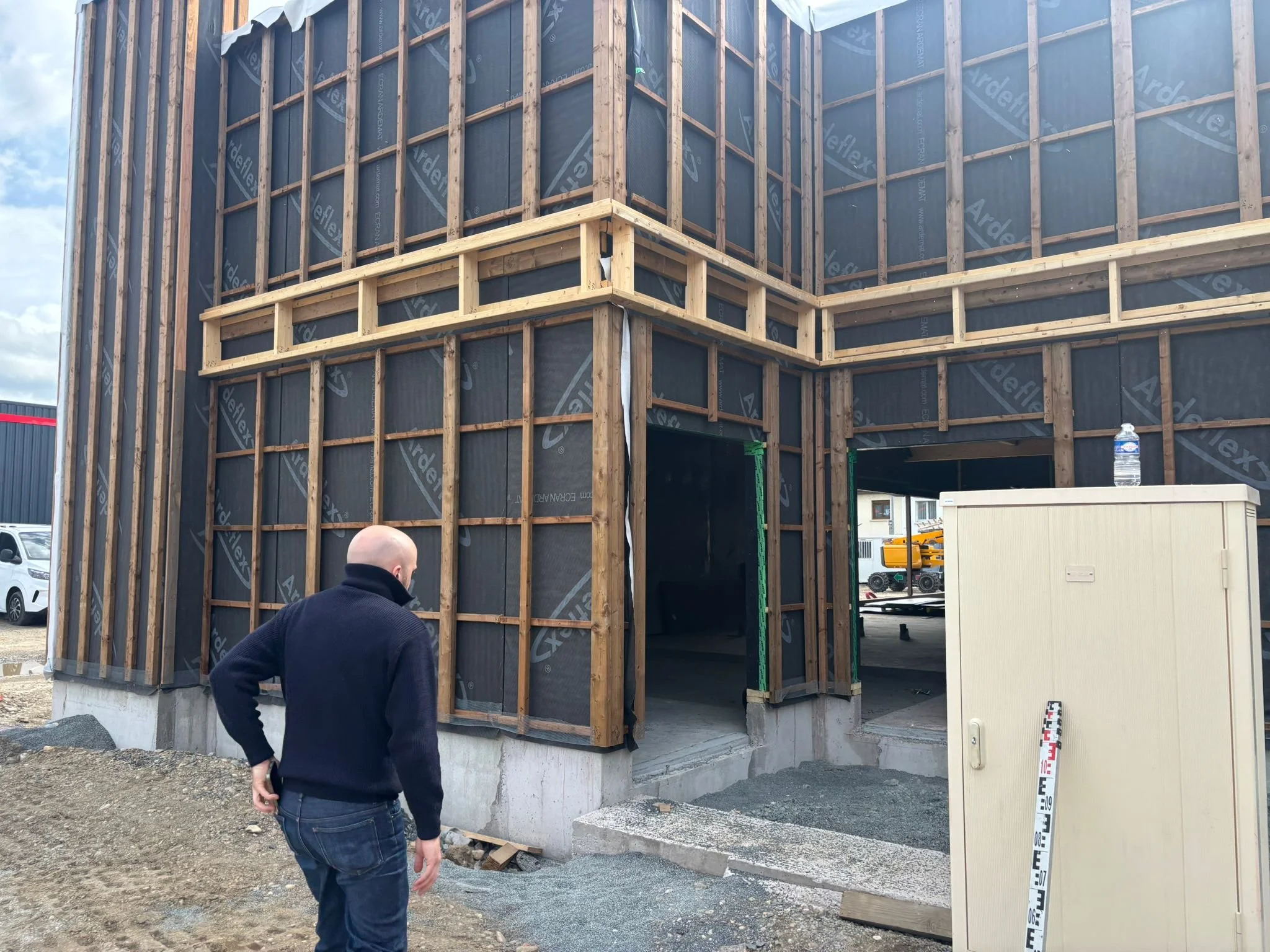 WhatsApp Image 2025-09-16 at 14.11.08 (1).jpeg