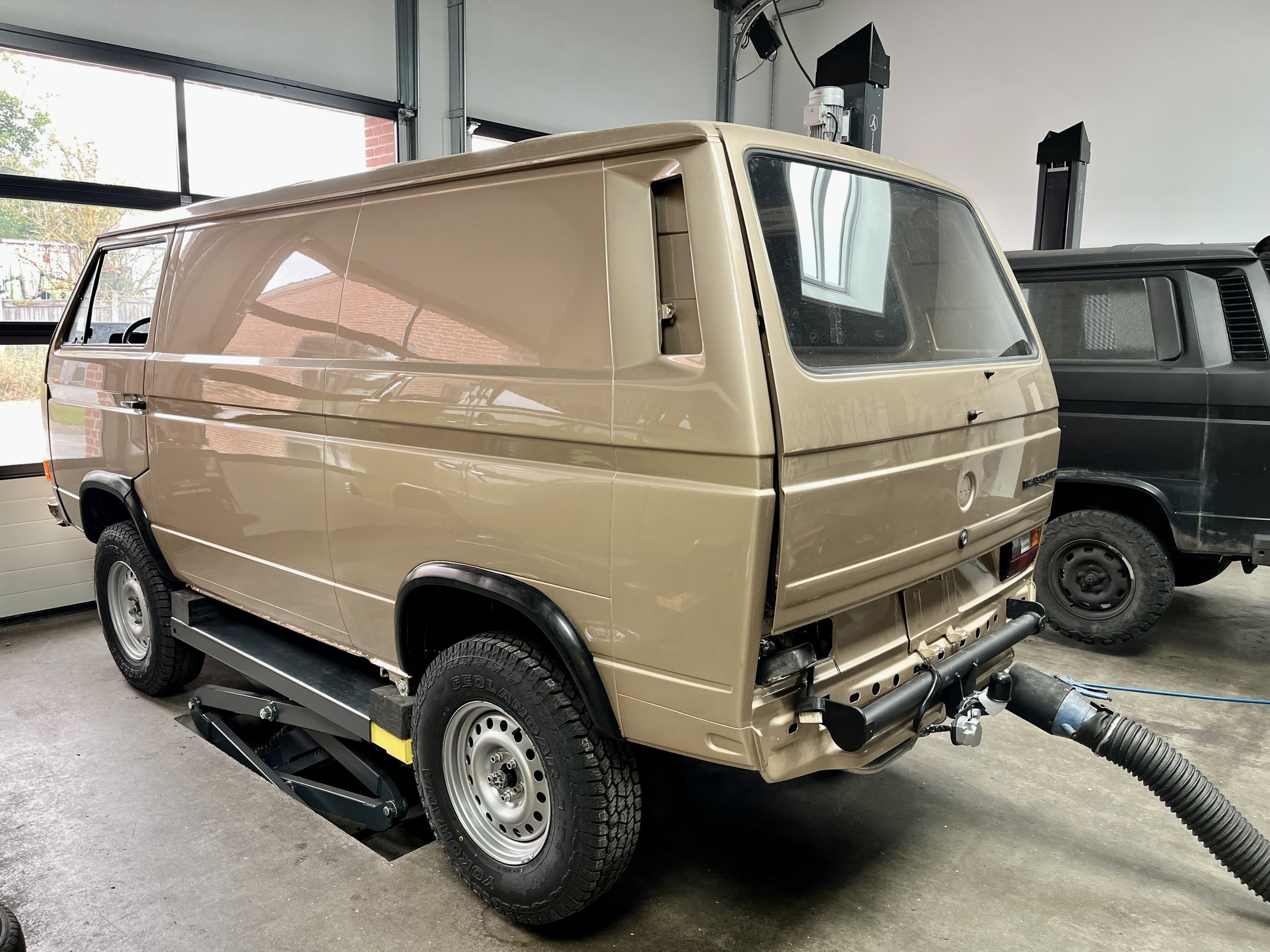 New, upgraded GBOT engine for this T3 syncro. 