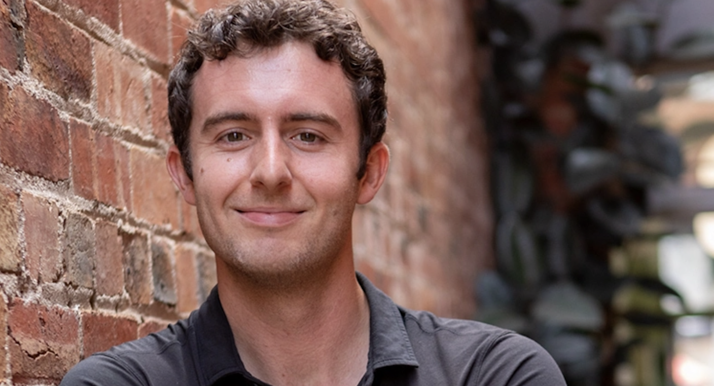 osteopath Stirling city of Stirling Osteopath near me Balcatta North Perth Gwelup Karrinyup back pain neck pain shoulder pain disc bulge how to help back pain hands-on treatment osteopathy helping with pain