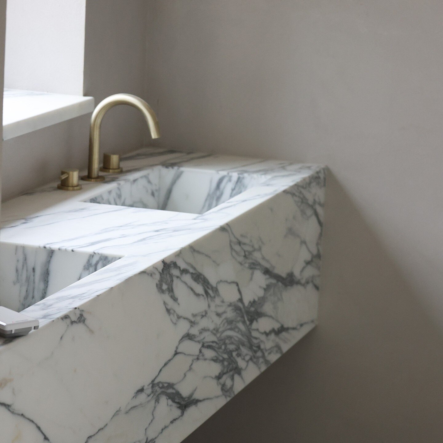Details, details! I love these ball lights from J &amp; Adams, I have started a small obsession with travertine at the moment.
