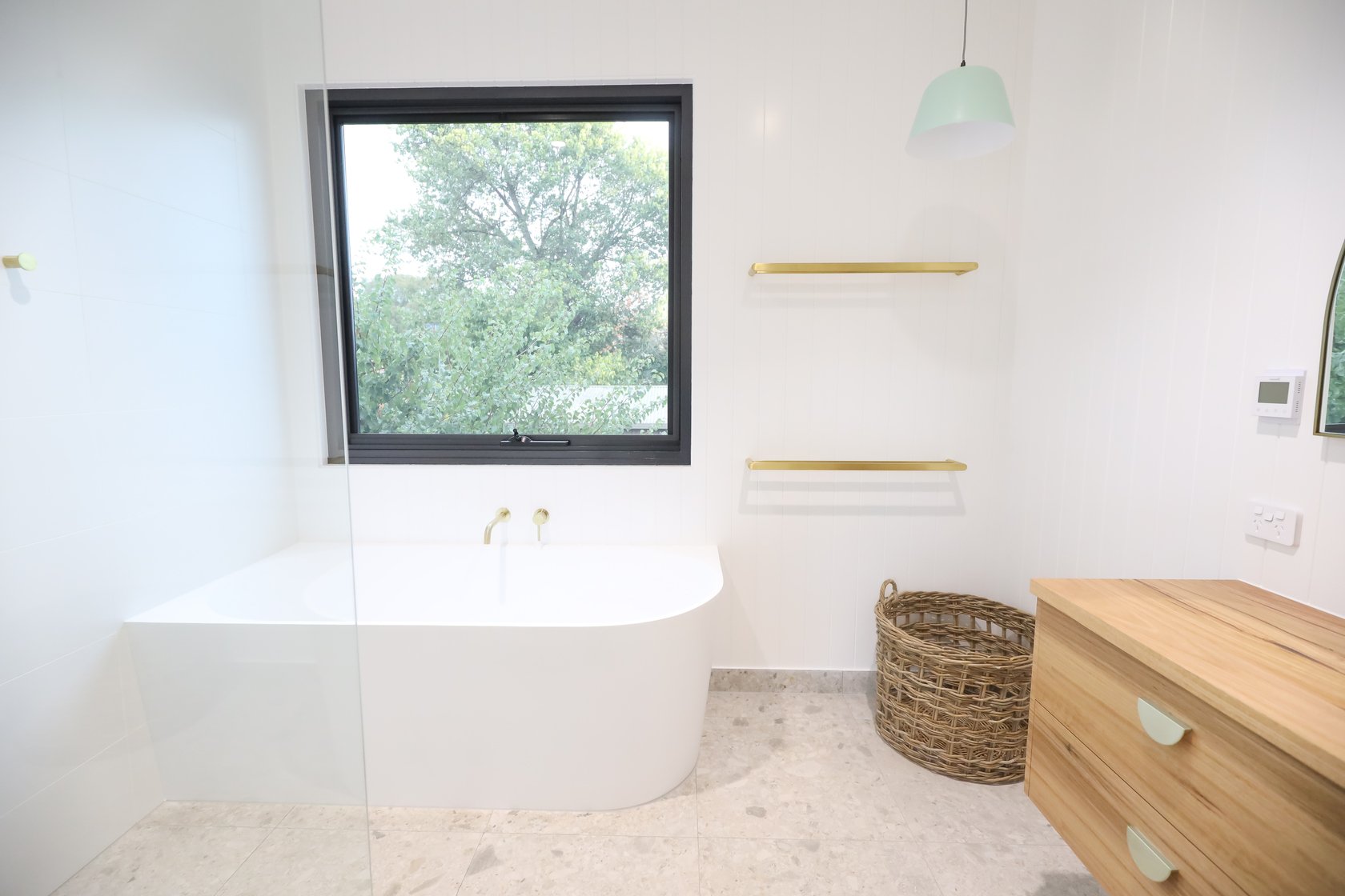 Bathroom 15.jpg
