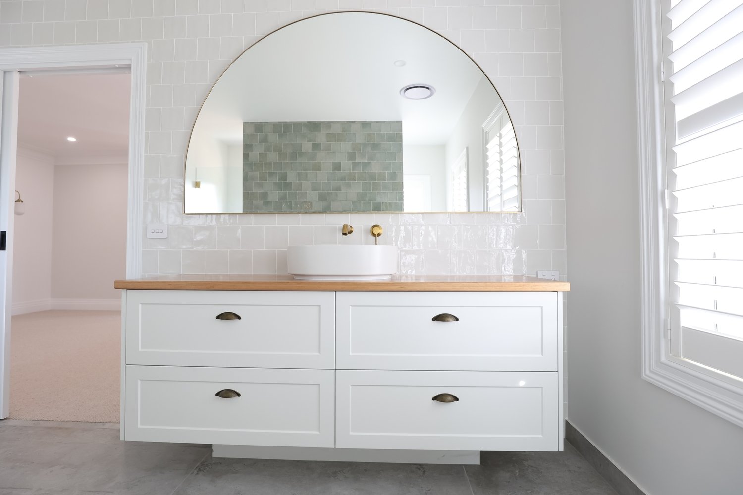 Ensuite 14.jpg