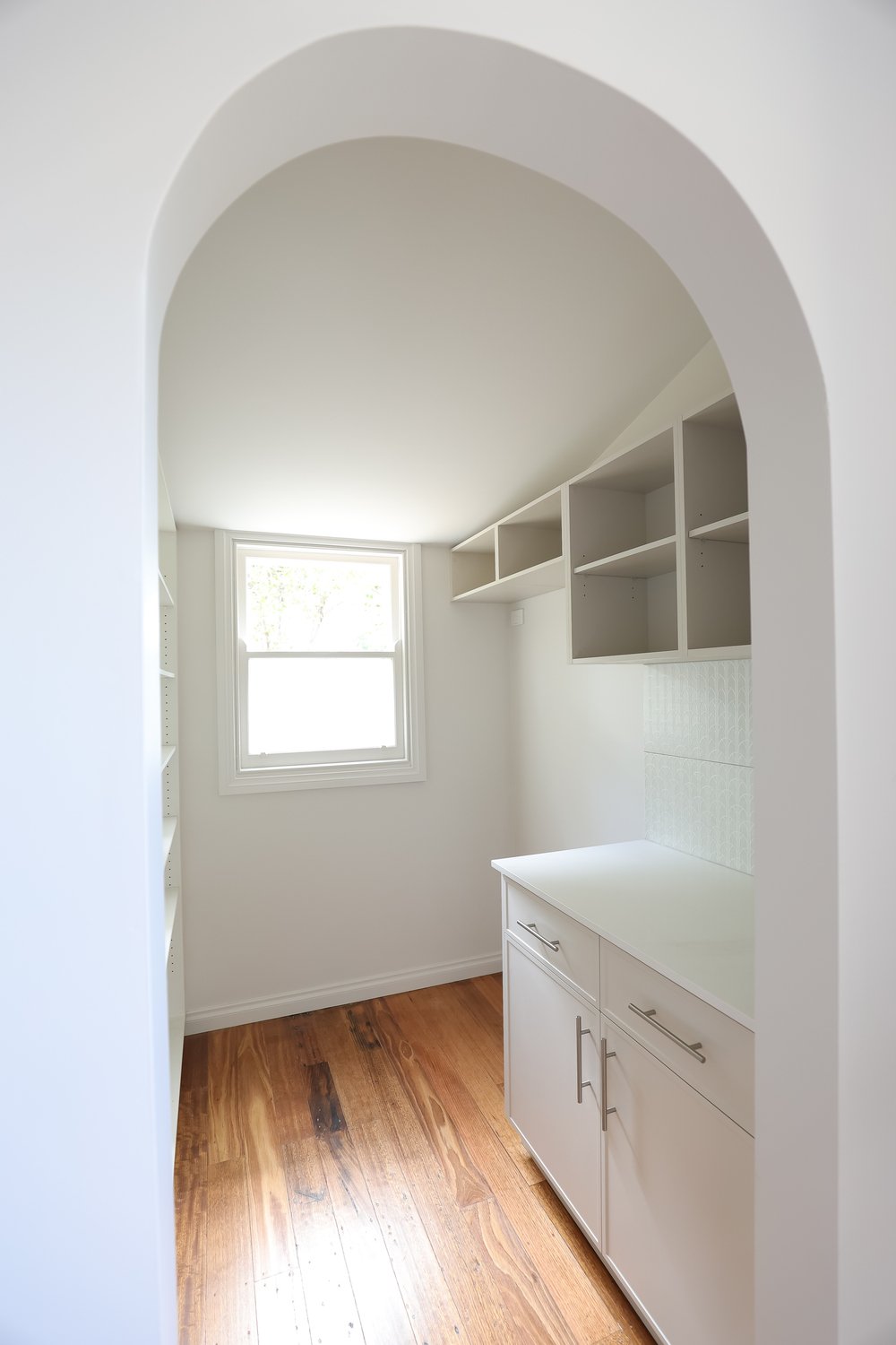 2. Kitchen 3.jpg