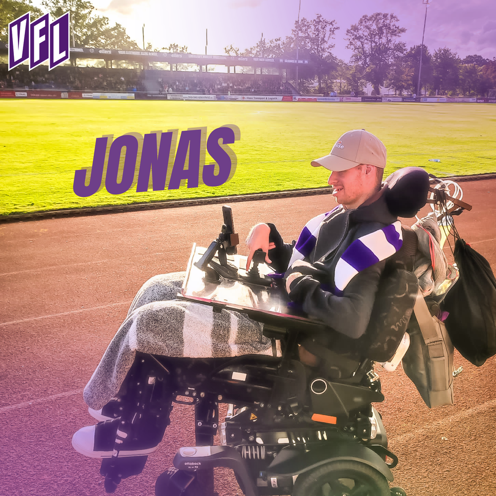 Jonas im Stadion
