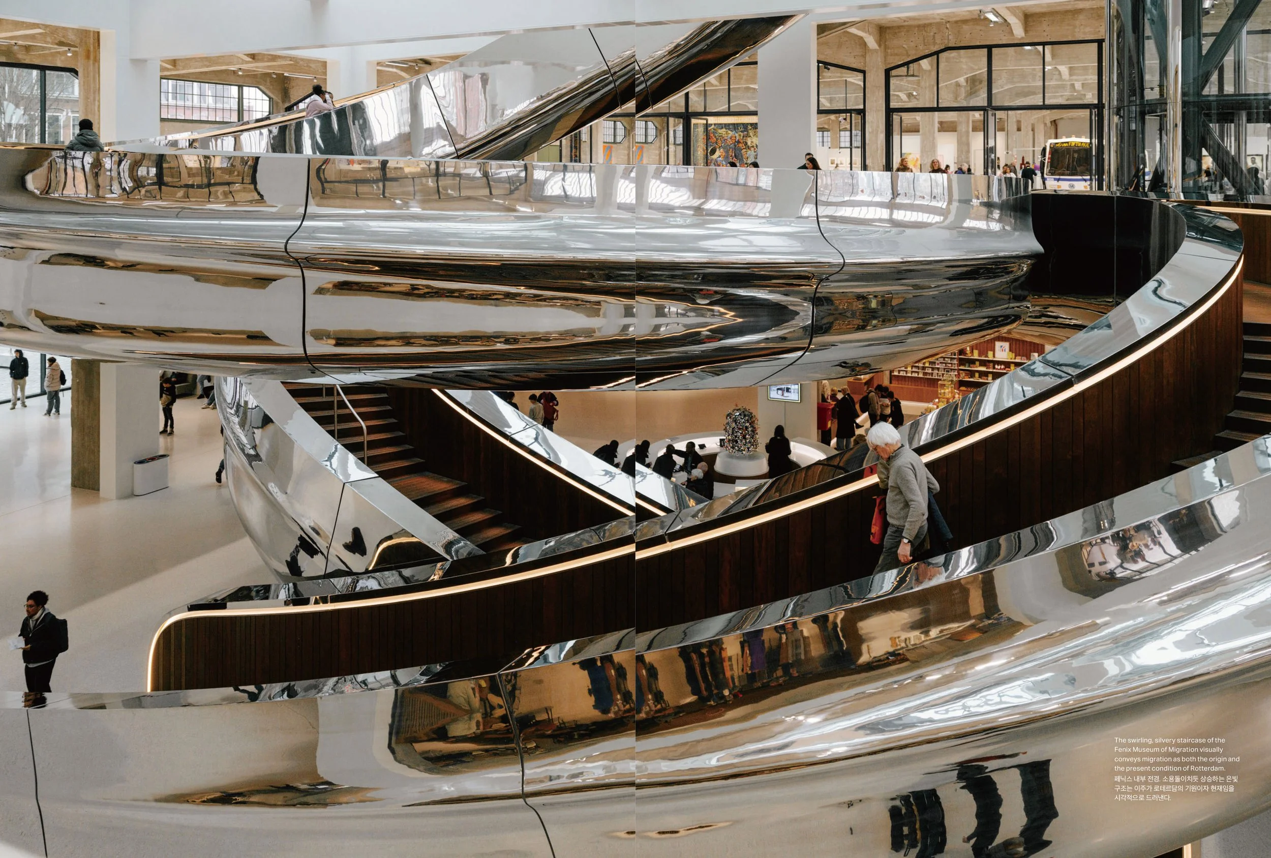 018-033 point of view 260212-3-5.jpg