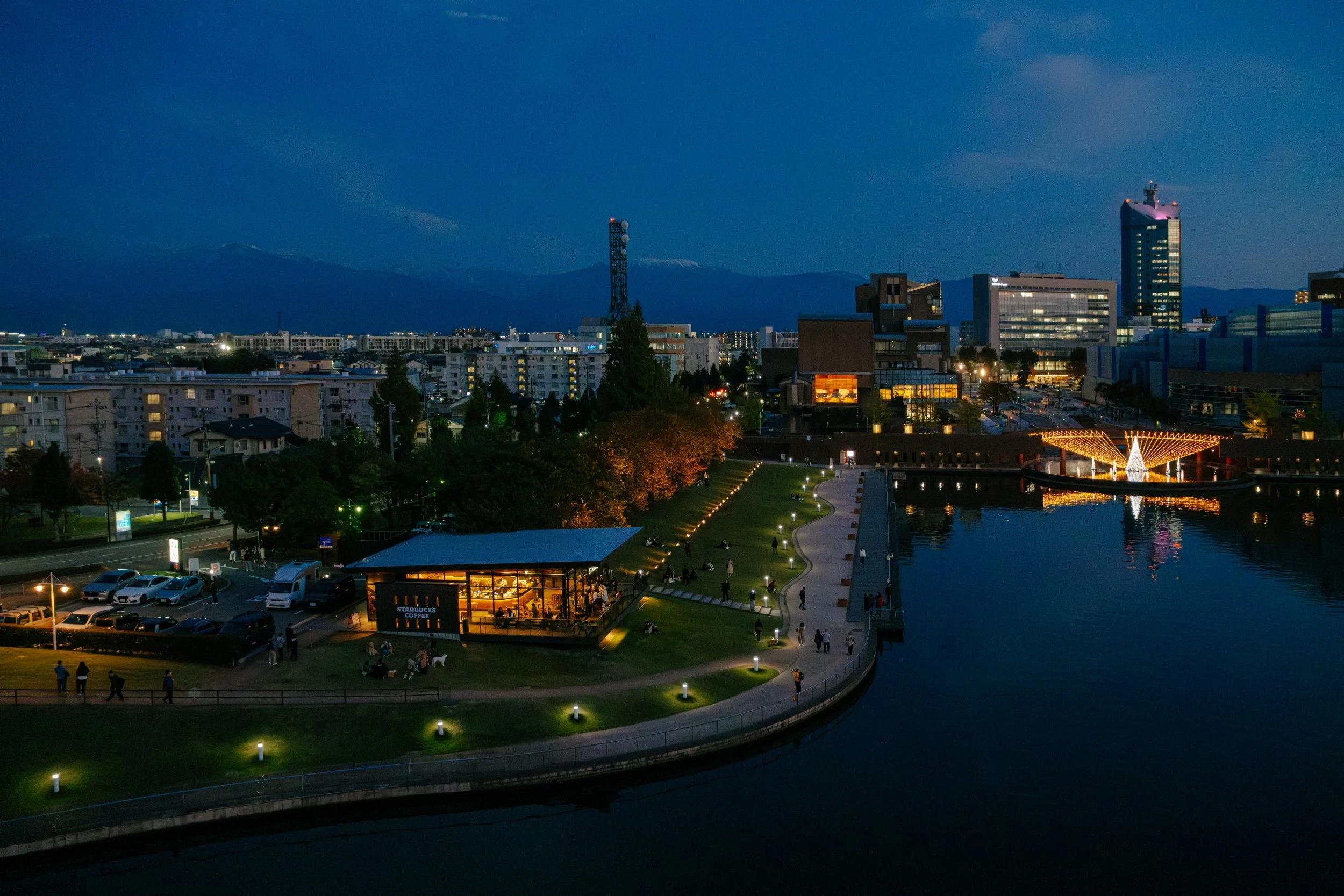 도야마 - 스타벅스