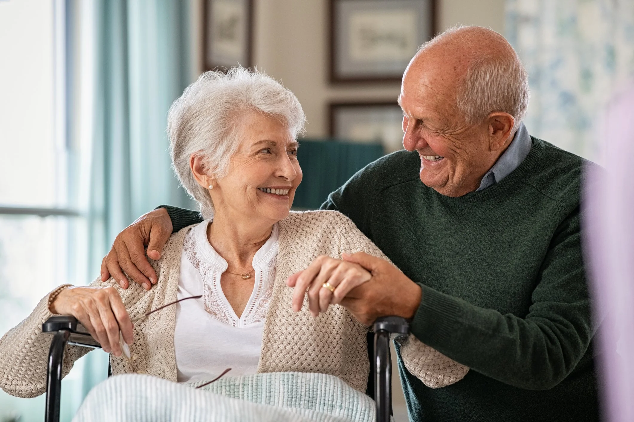How Care Homes Support Couples with Different Care Needs