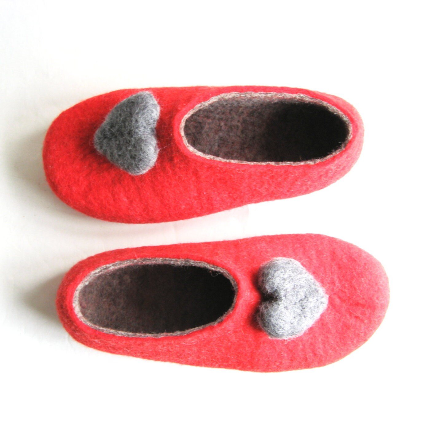 Red Gray Felted Wool Slippers with Hearts, Custom Colors, Organic - FELTFORMA