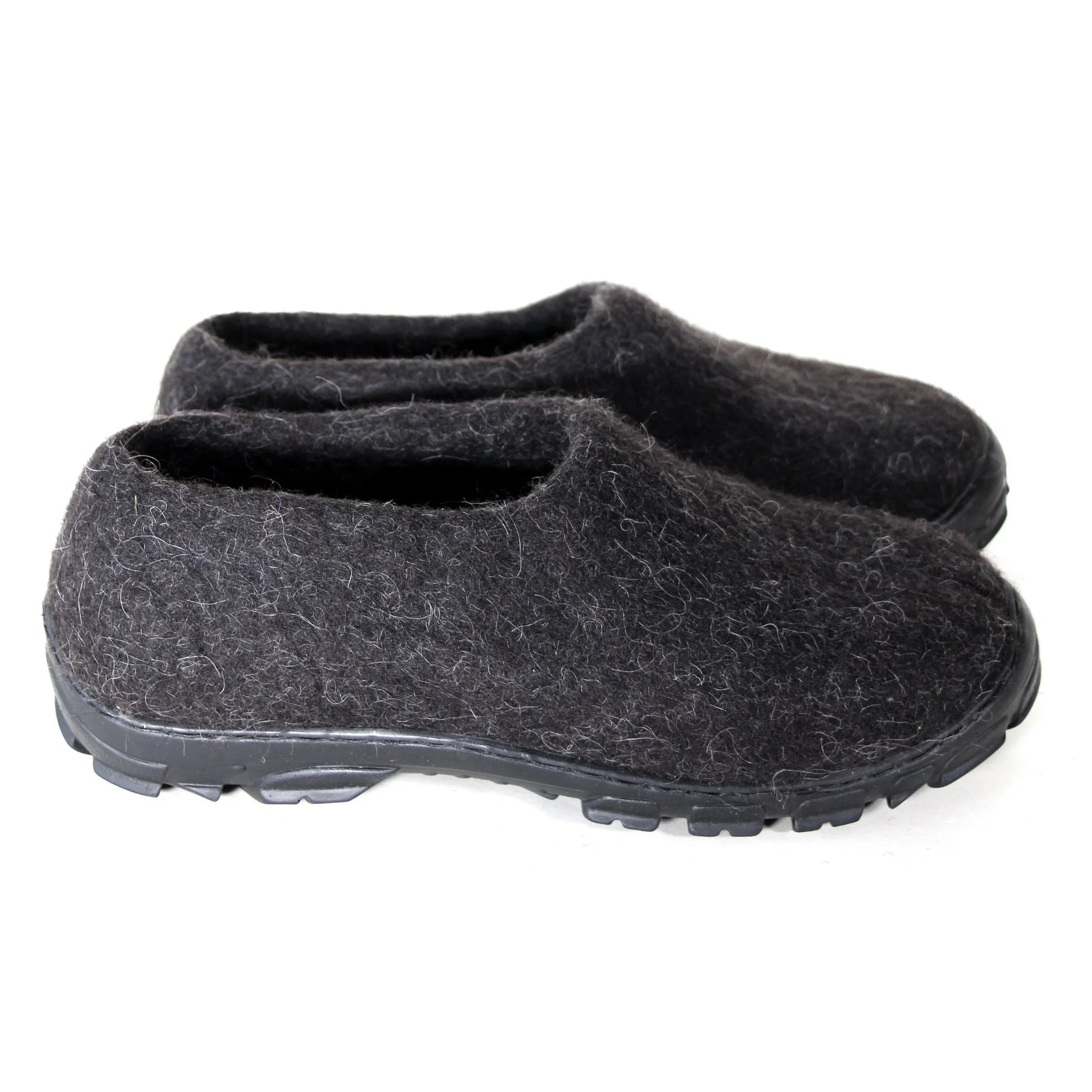 Men’s Undyed Black Wool Winter Shoes with TR Rubber Soles