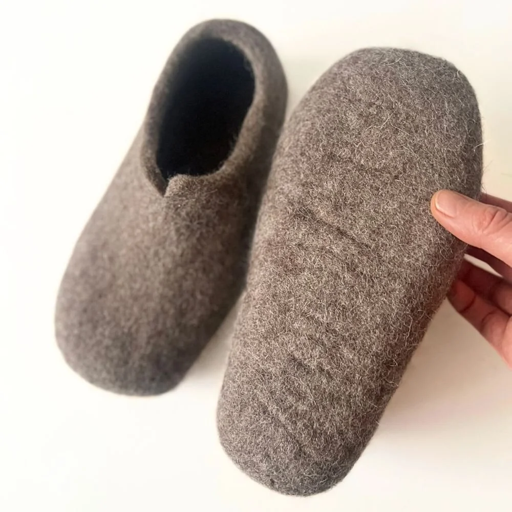 Feltforma pure wool felt sole for handmade slippers — 100% natural wool, no glue, no plastic, no synthetic materials. Warm, breathable, whisper-quiet for indoor use, meditation, and post-sauna recovery
