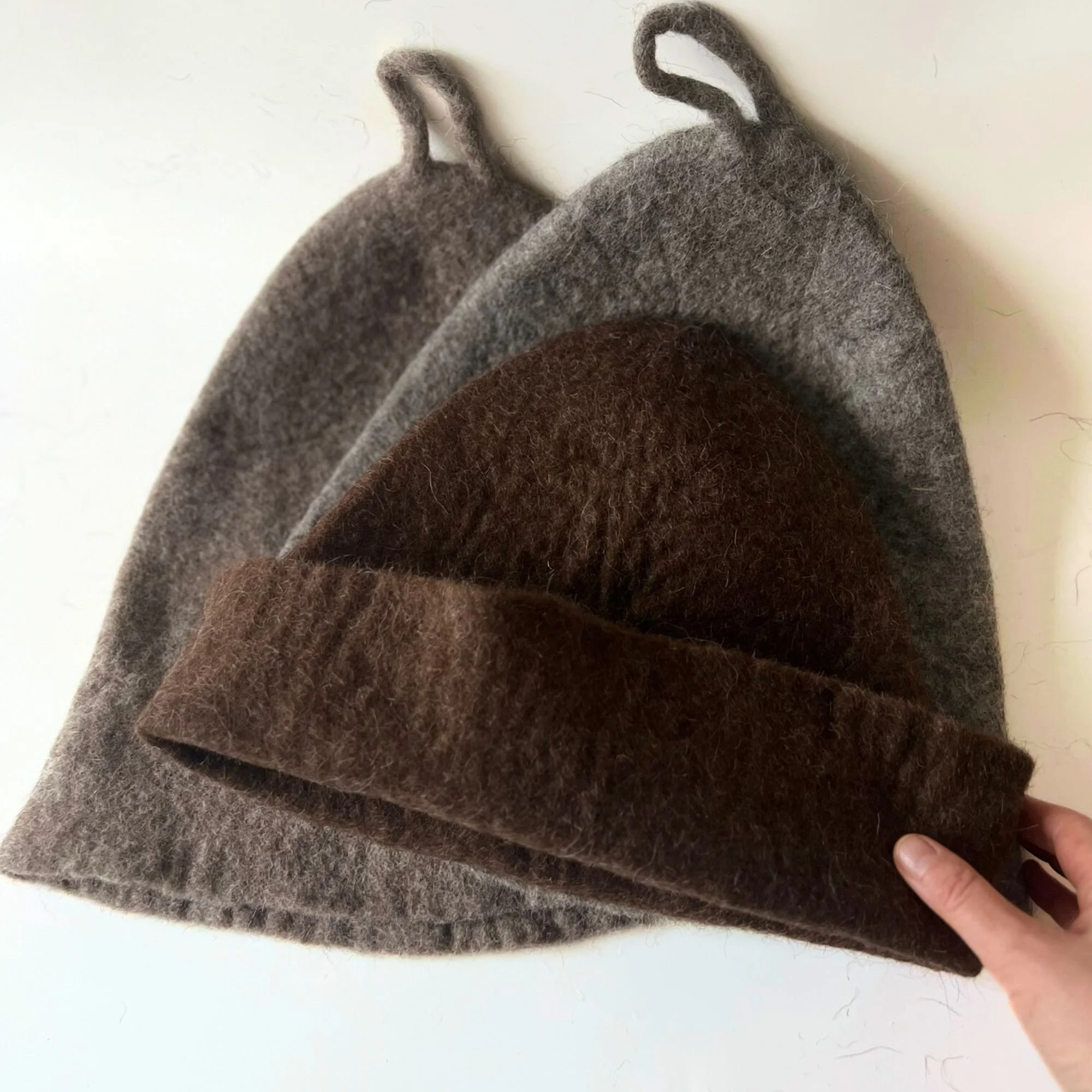 cold-plunge-hat-undyed-wool-ice-bath-sauna-cap-loop-option.jpg (Copy)