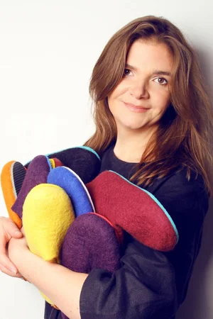 Dovilė, who hand-sculpts Feltforma sauna hats in her Vilnius studio