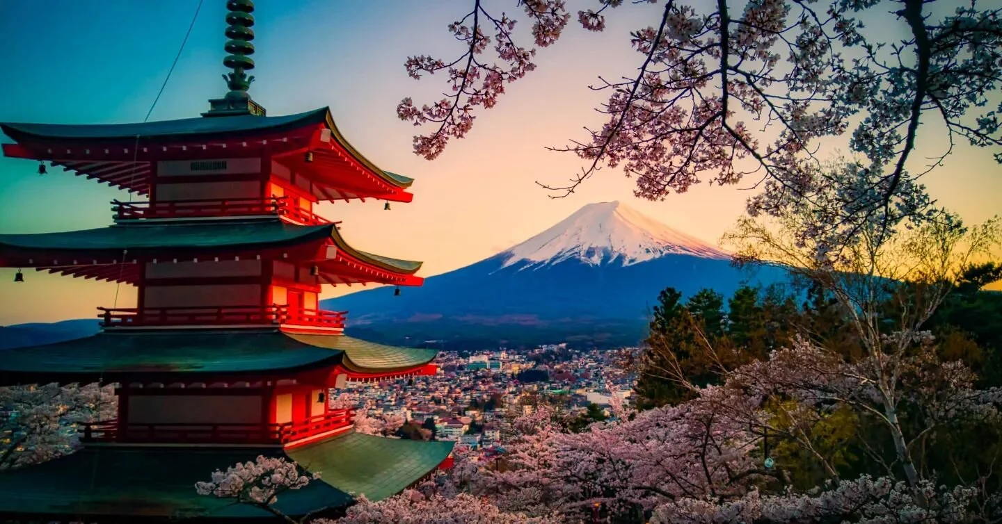 I hope I can travel and go back to this magical country again soon... I miss photographing Japan a lot.

#japan #travelphotography #mtfuji #japantravel #jerentanphoto #visitjapanau @visitjapanau