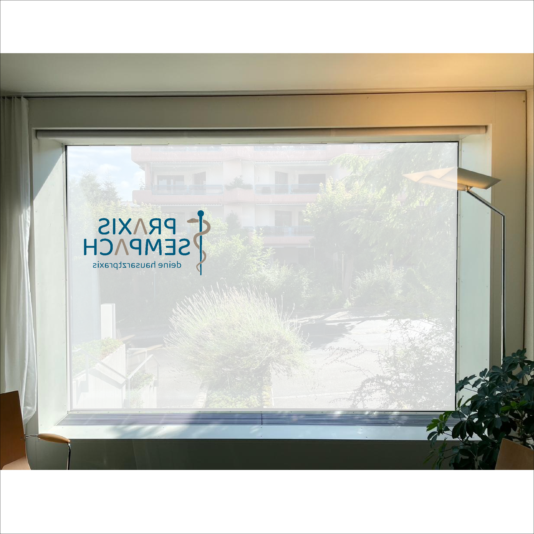 Beschriftung Wartezimmer