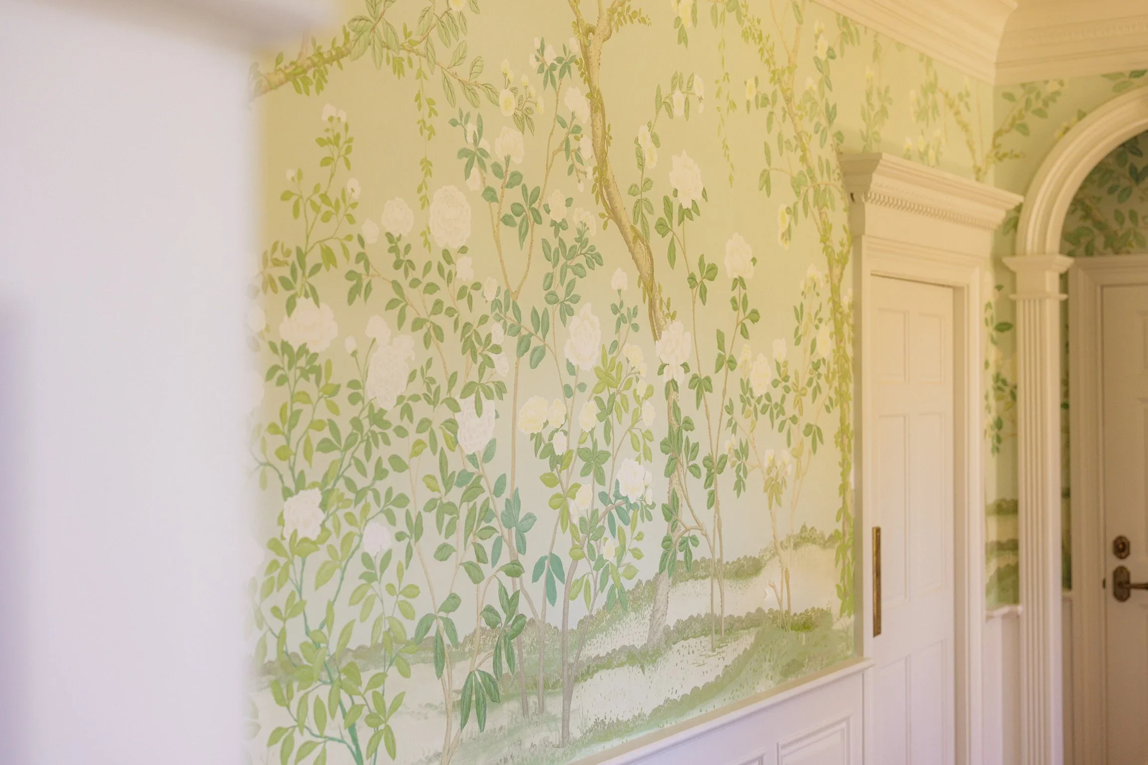 Wallpaper or Wall Mural: Choosing the Feeling Before the Finish