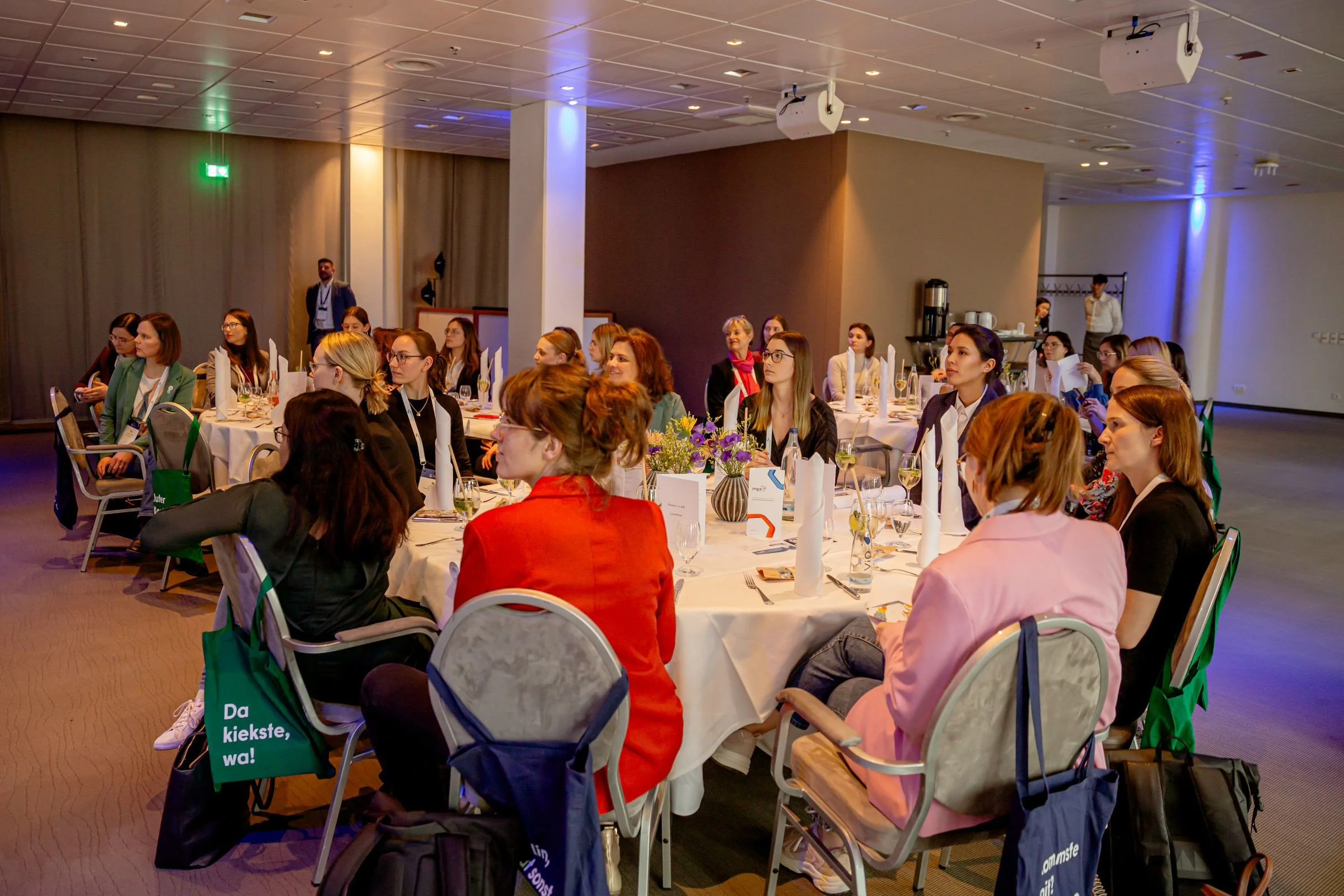 cf6e2fbe-0219-4326-89c9-c65199687537.jfif