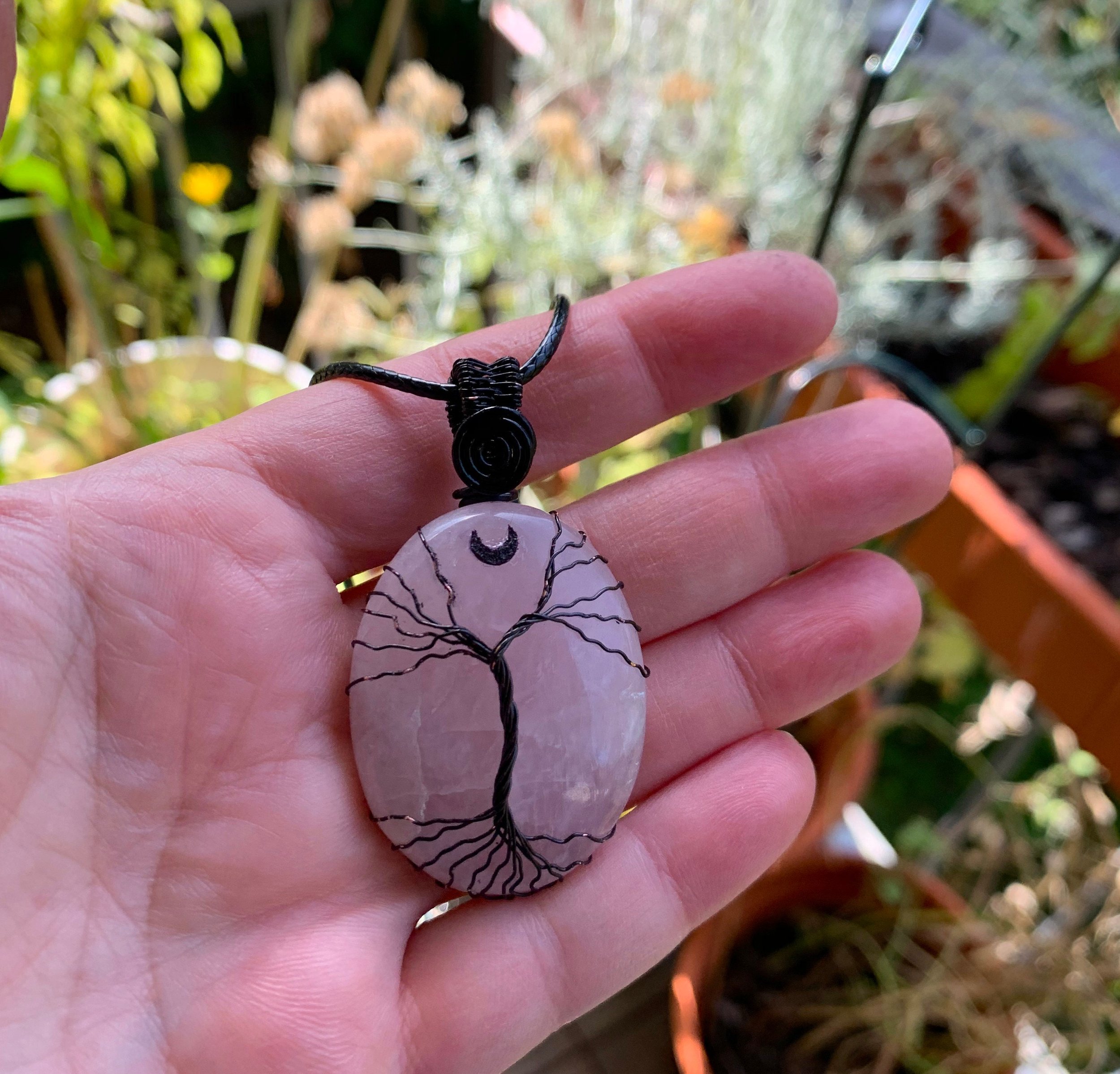 https://i.etsystatic.com/16857444/r/il/7d5082/2015736892/il_fullxfull.2015736892_kgus.jpg