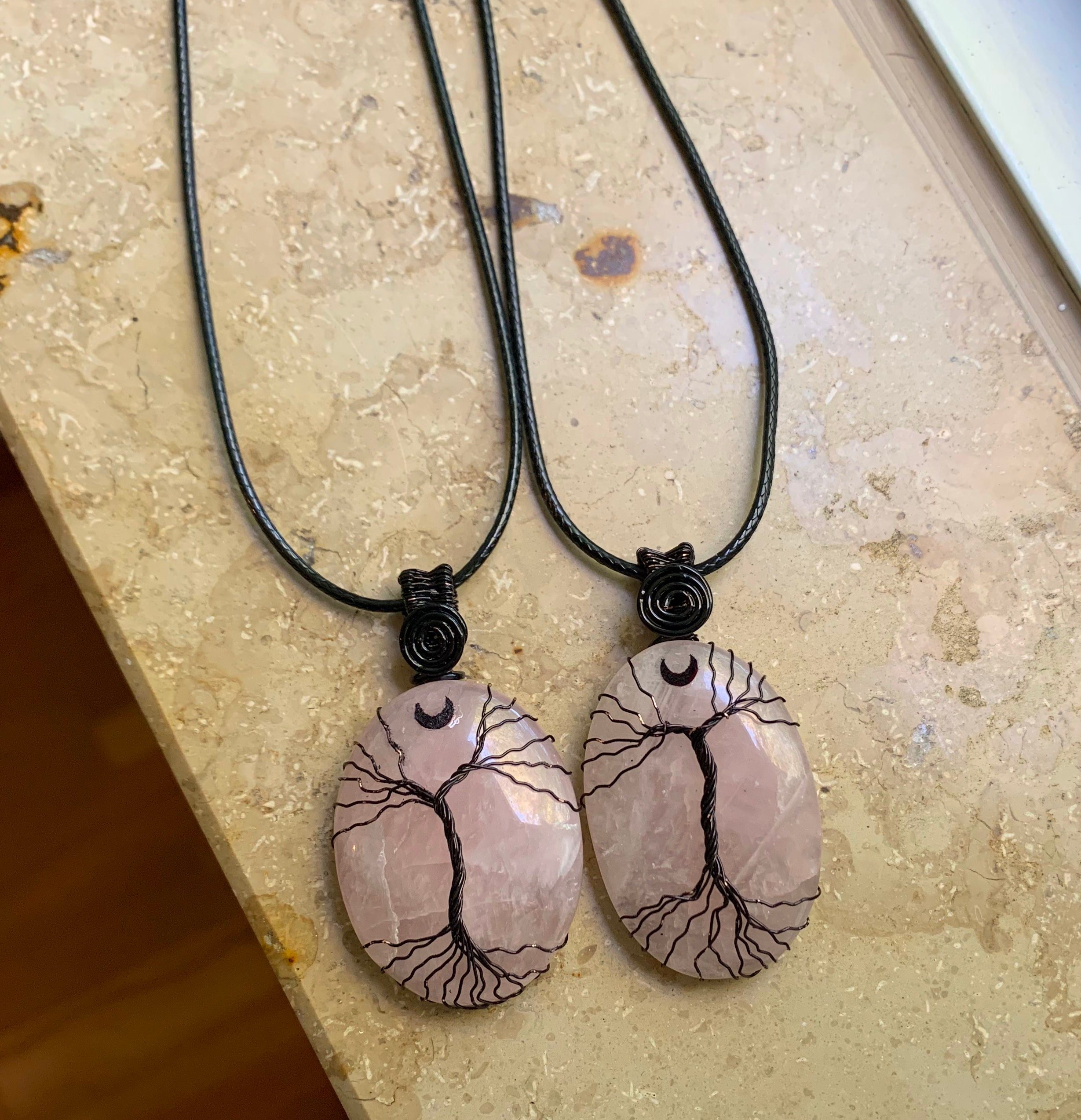 https://i.etsystatic.com/16857444/r/il/2af4f7/2063322697/il_fullxfull.2063322697_tvqo.jpg