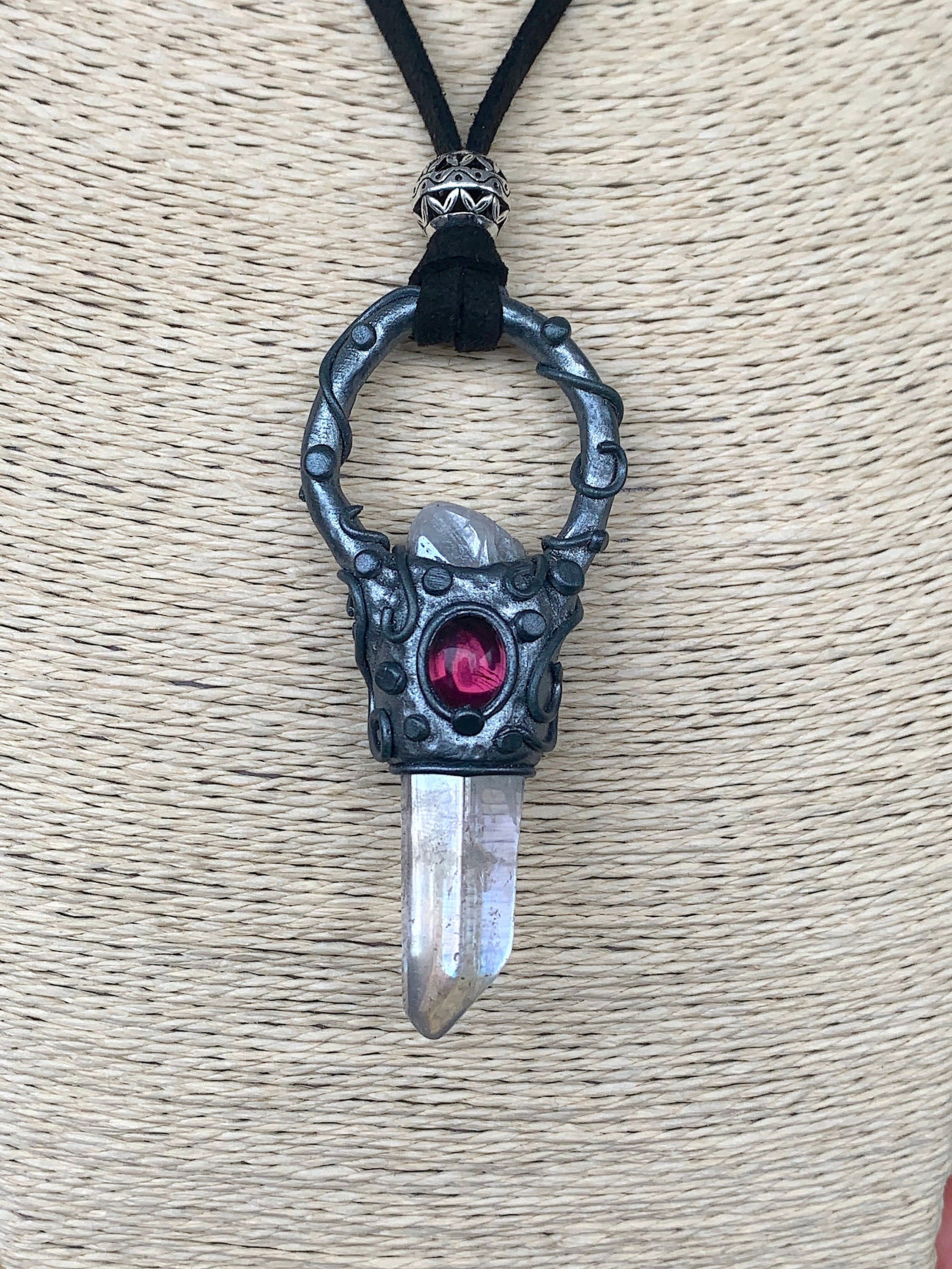 https://i.etsystatic.com/16857444/r/il/9c1689/2924819687/il_fullxfull.2924819687_jb2w.jpg