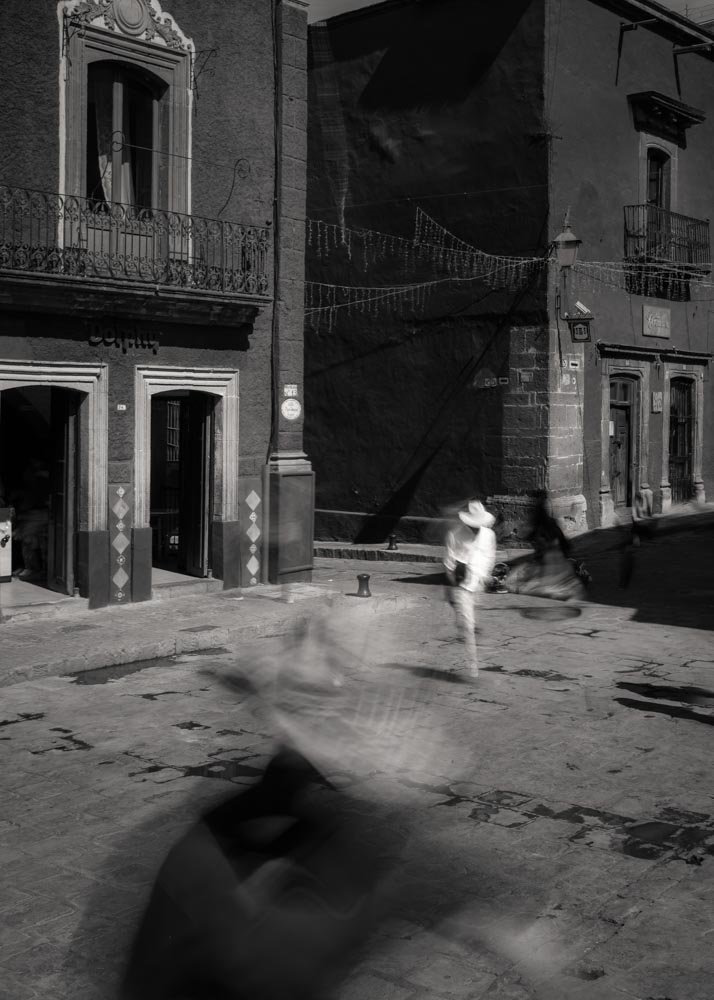 ShotByFlow
Street Photography
Mexico France