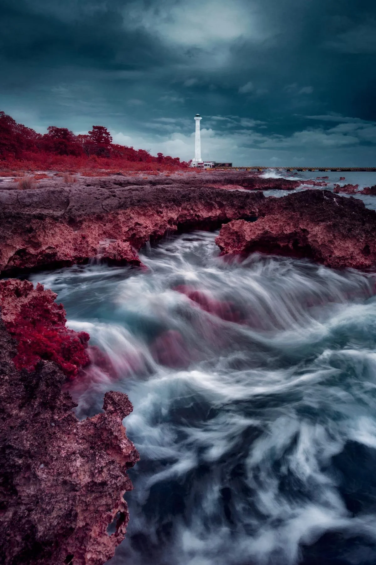 the invisible light1.jpg