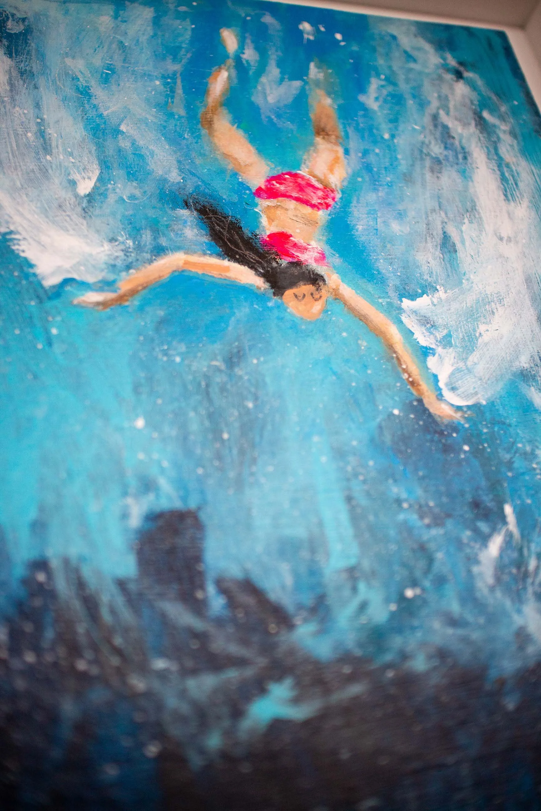 Swimmer Detail dive.jpg
