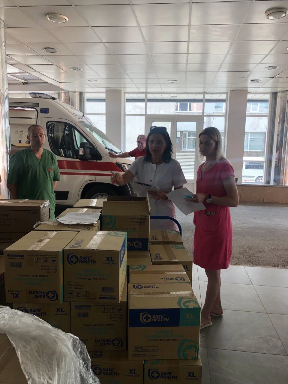 Kyiv+Children's+Hospital+No.+1+Examination+of+Supplies+July+6+2022.jpeg