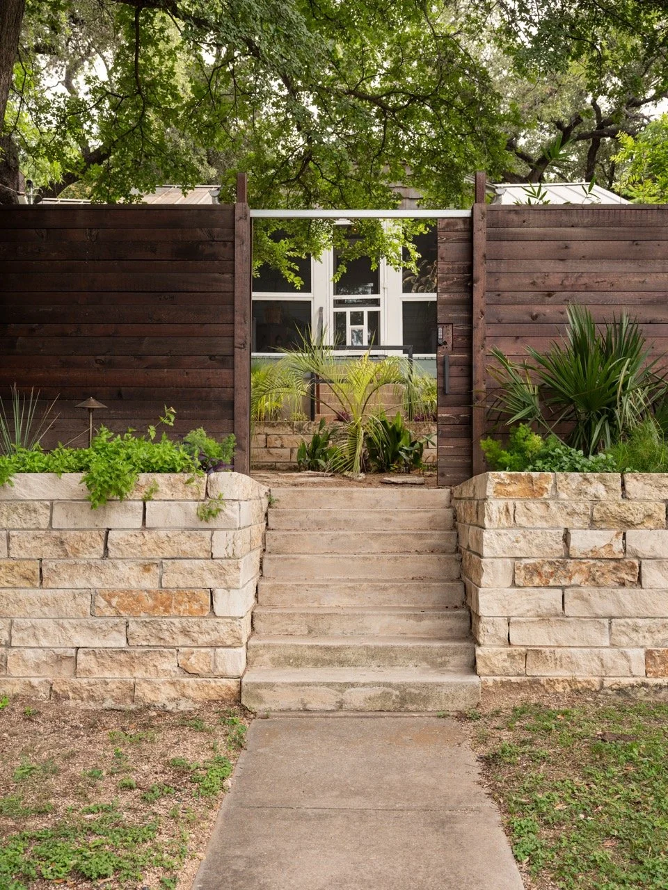 20250521_Jardin_Riverside_HR_40 Large.jpeg