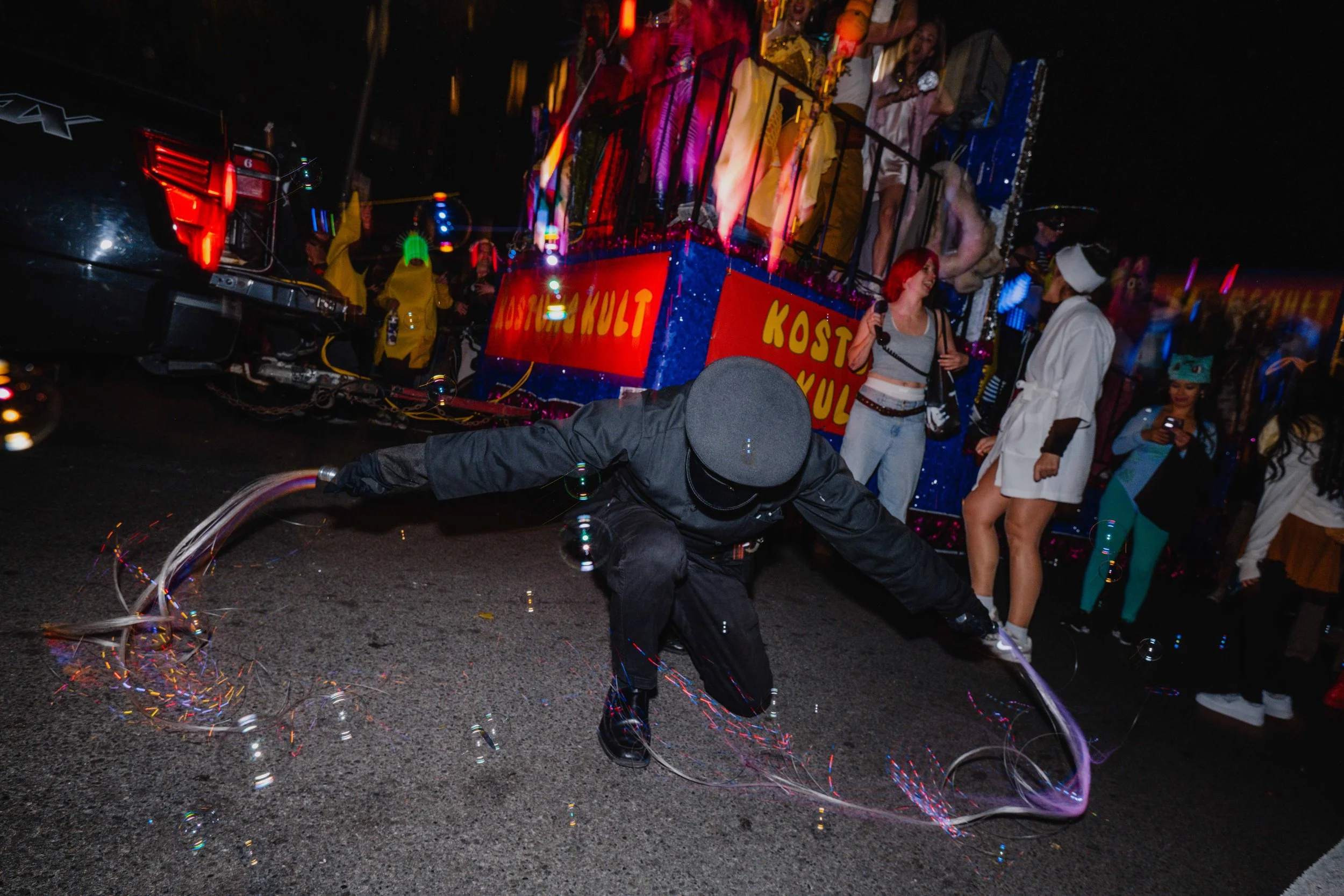 nychalloweenparade-43.jpg