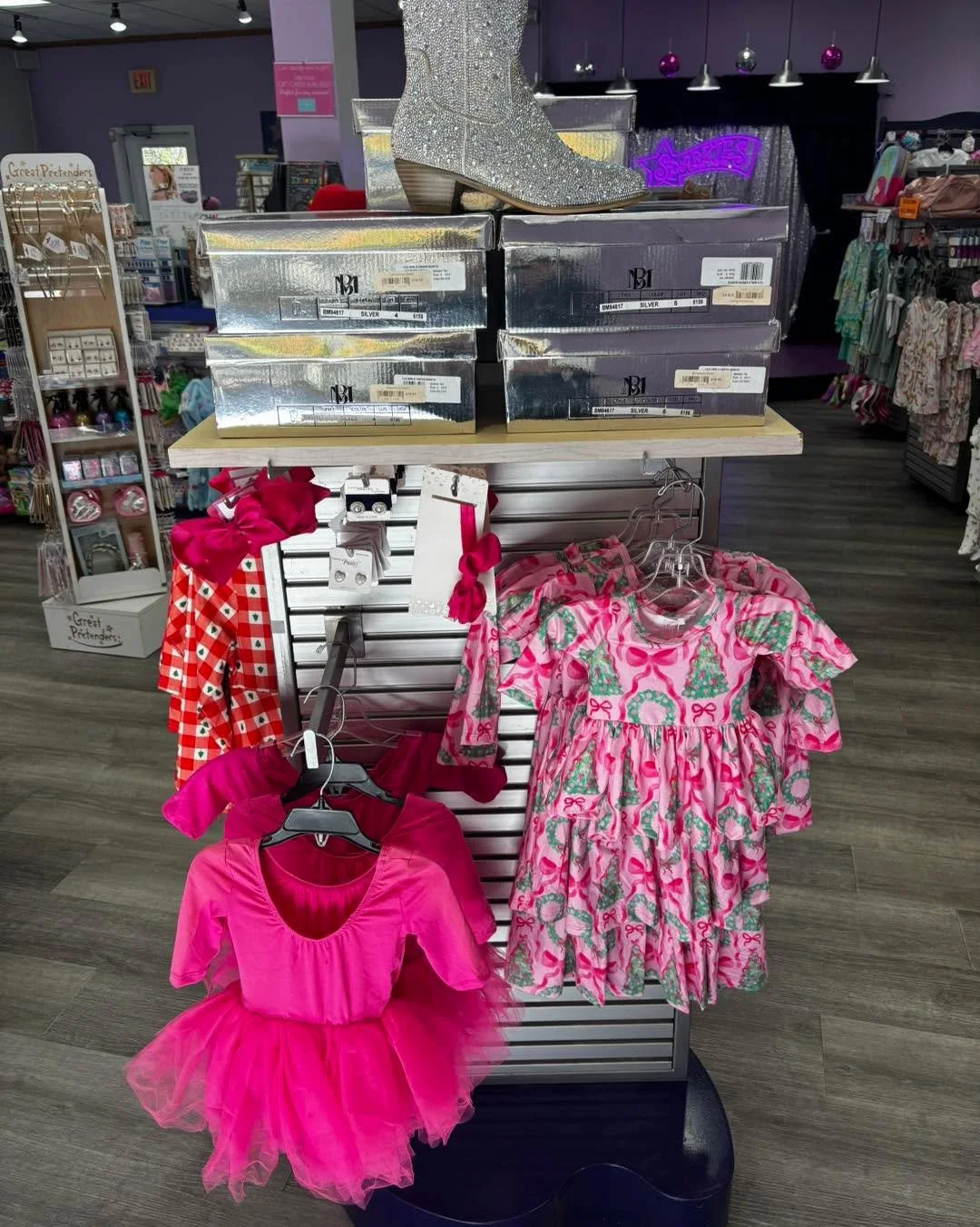 🚨 New Arrivals! 🚨

Shop in store or online today! 

Comment or message us for sizing &amp; pricing! 

www.sparklesmyrtlebeach.com/shop