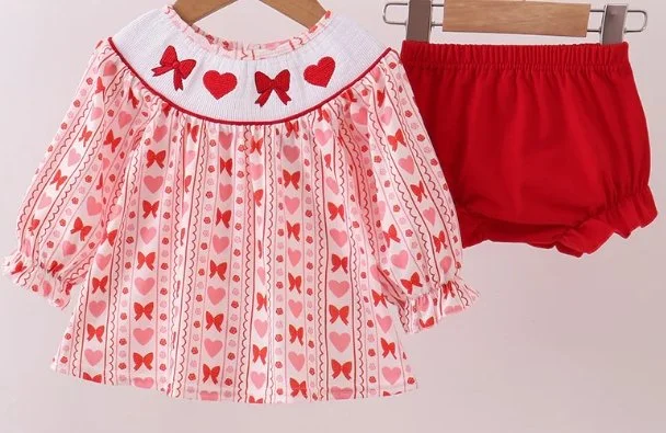 Heart Smocked Bloomer Set