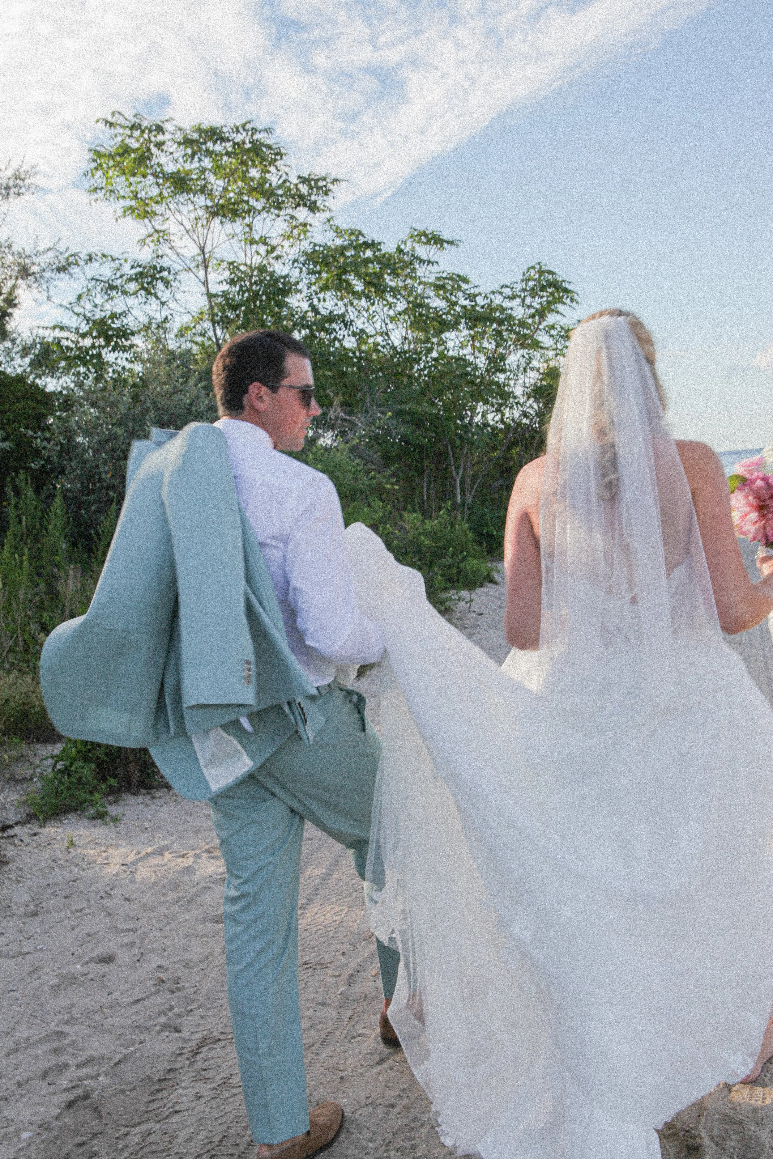 Bride Groom Beach 4.jpg