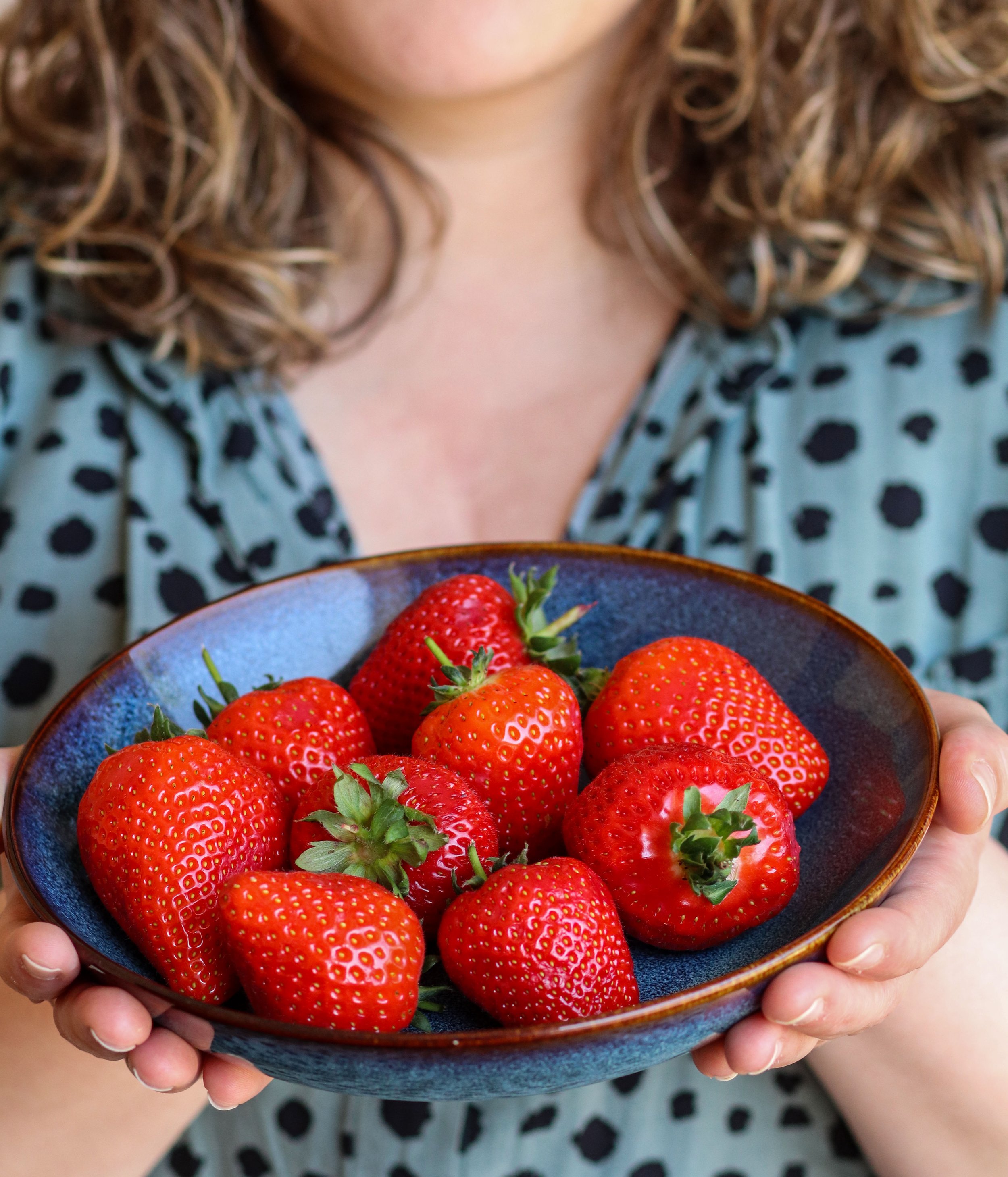 plate of strawbe.jpg