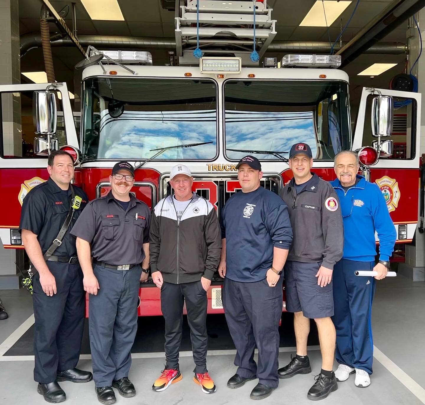 Professional Boxer &ldquo;Irish&rdquo; Micky Ward and Golden Gloves of America, Inc. President Bobby Russo stopped in to station 37 for a visit and chat with the crew today. Micky left his mark in the company log book and provided some laughs and wor